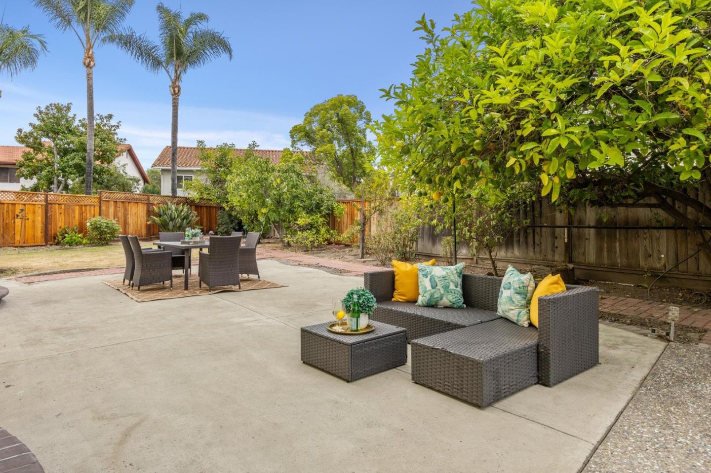 44520 Mesquite Court