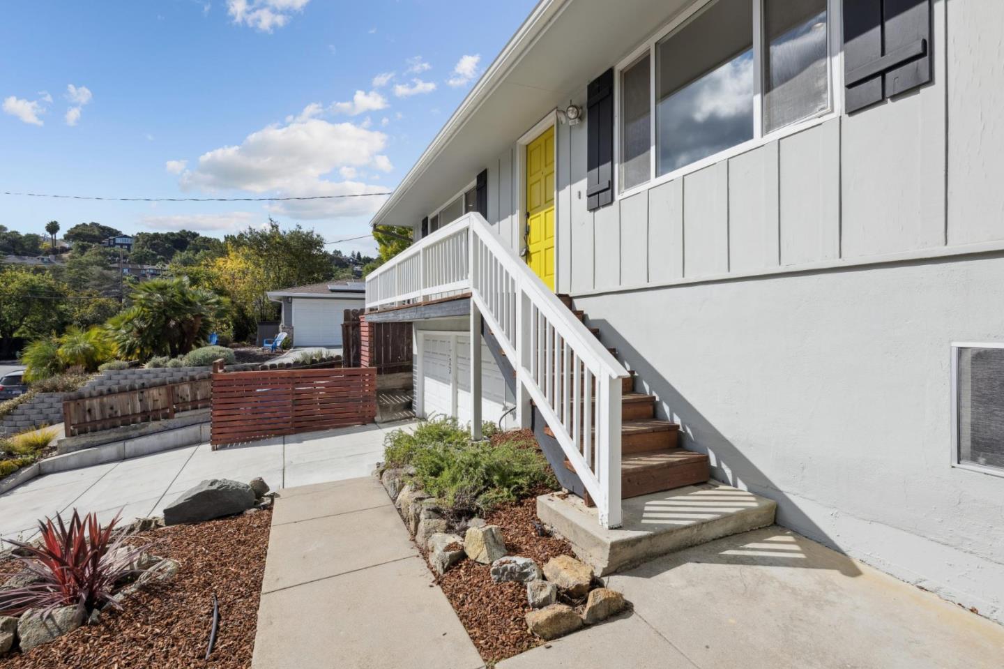 723 Canyon Road