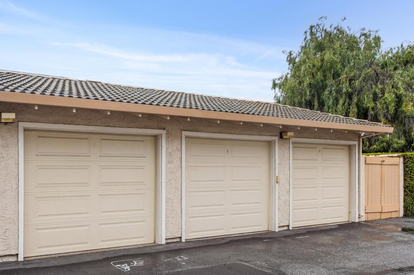 1303 Victoria Terrace