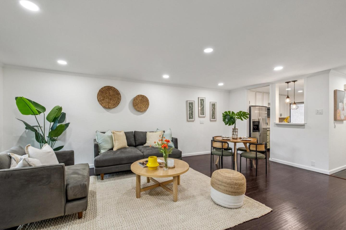 1303 Victoria Terrace