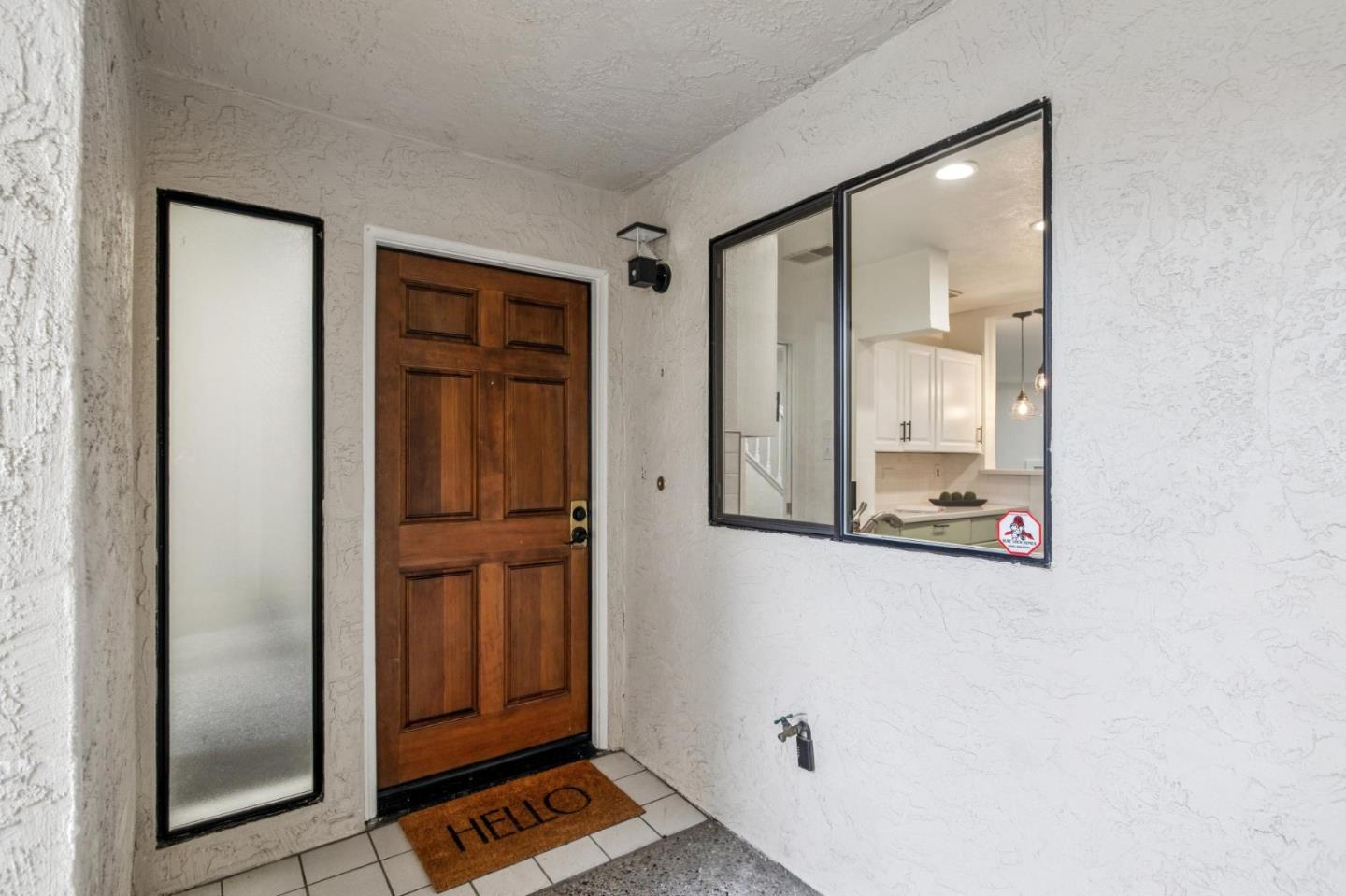 1303 Victoria Terrace