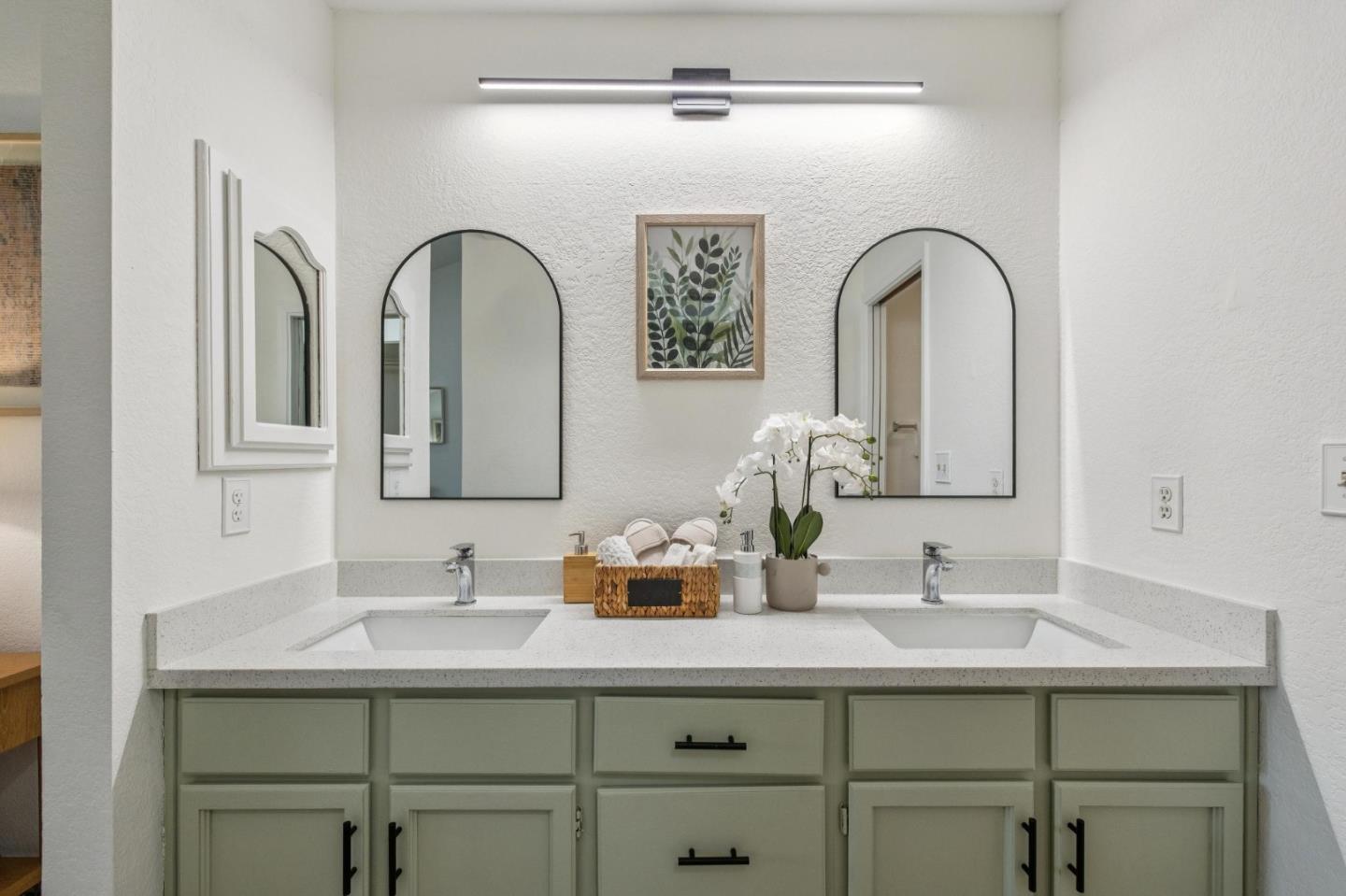 1303 Victoria Terrace