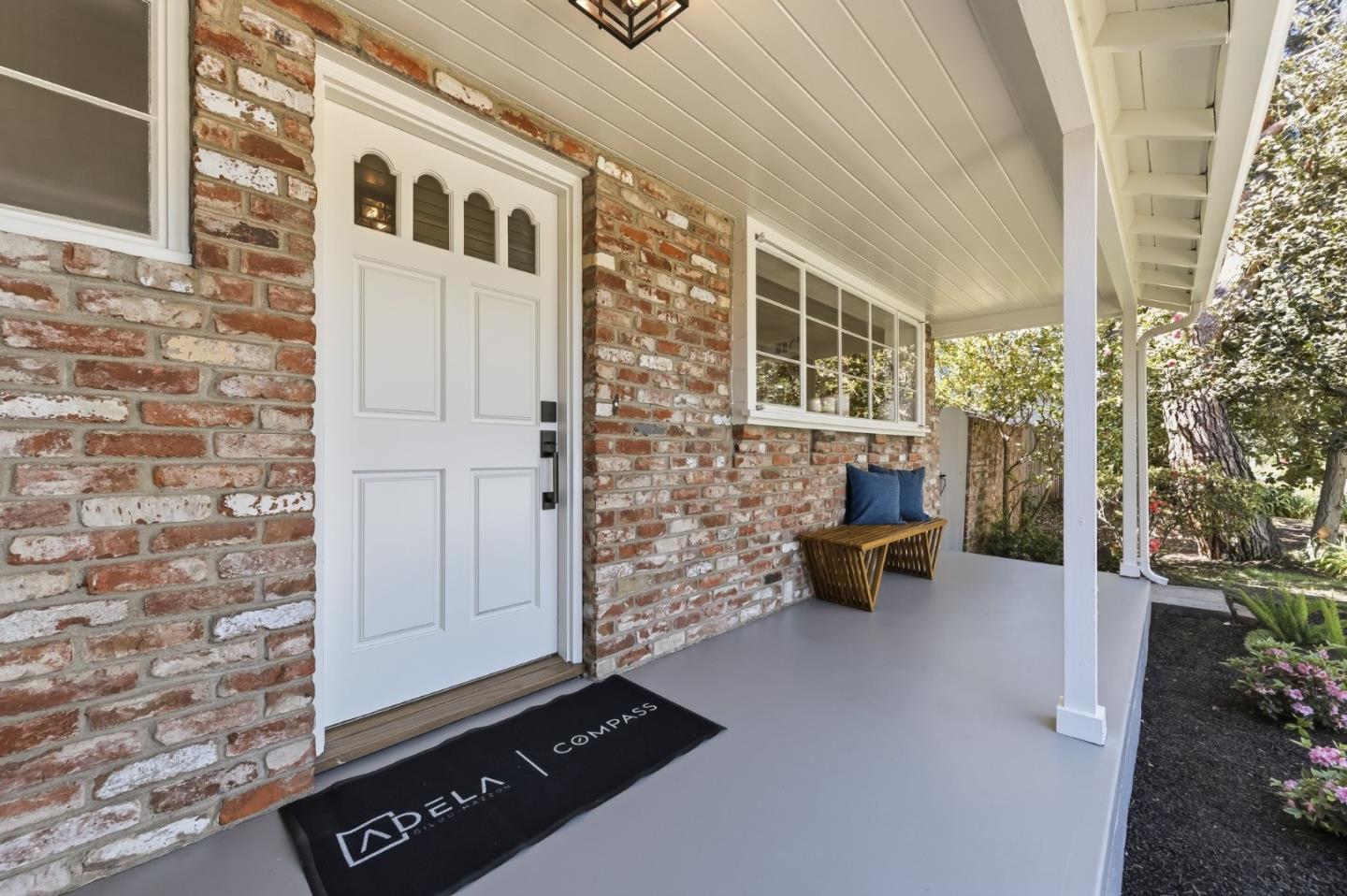 2518 South Court