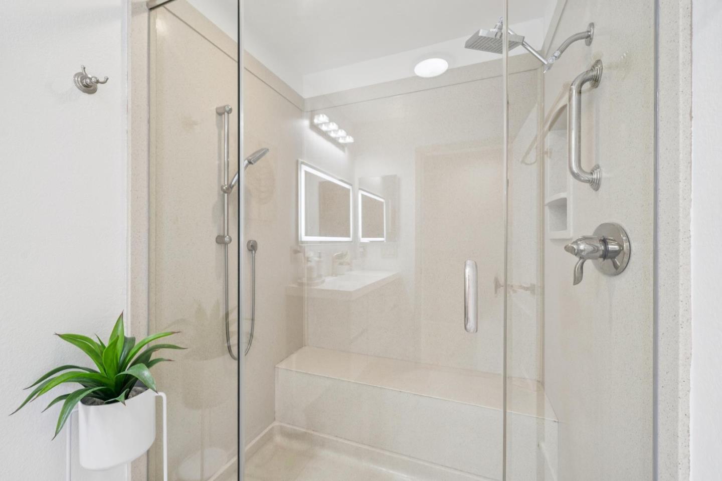 25 Hilltop CT