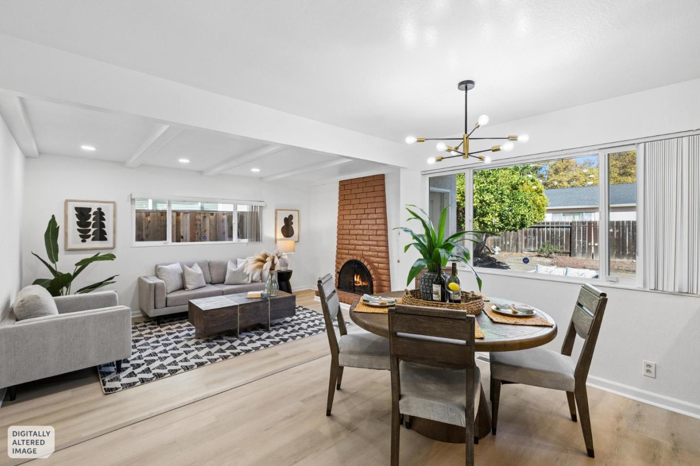 3158 Balmoral DR