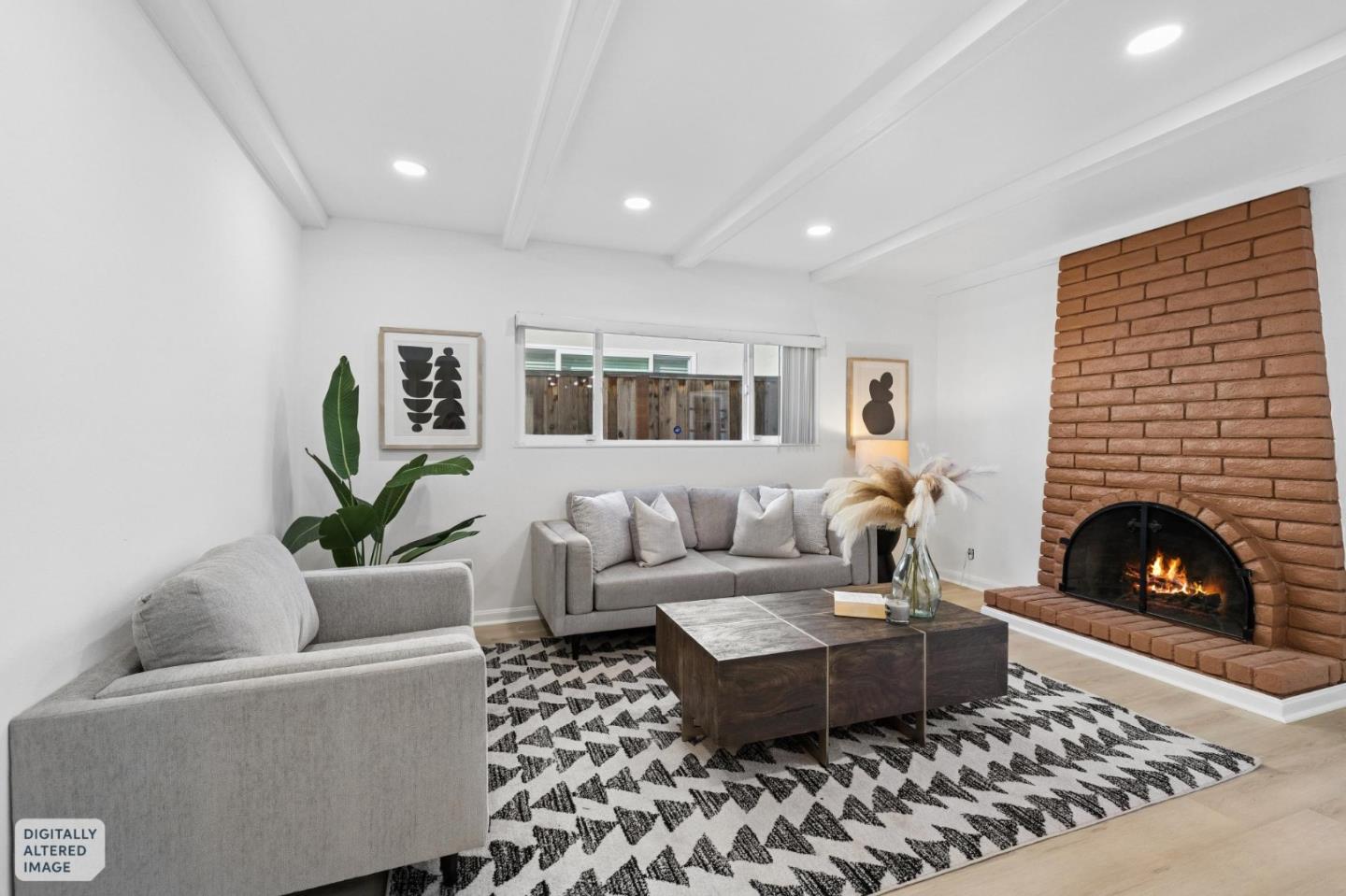 3158 Balmoral DR