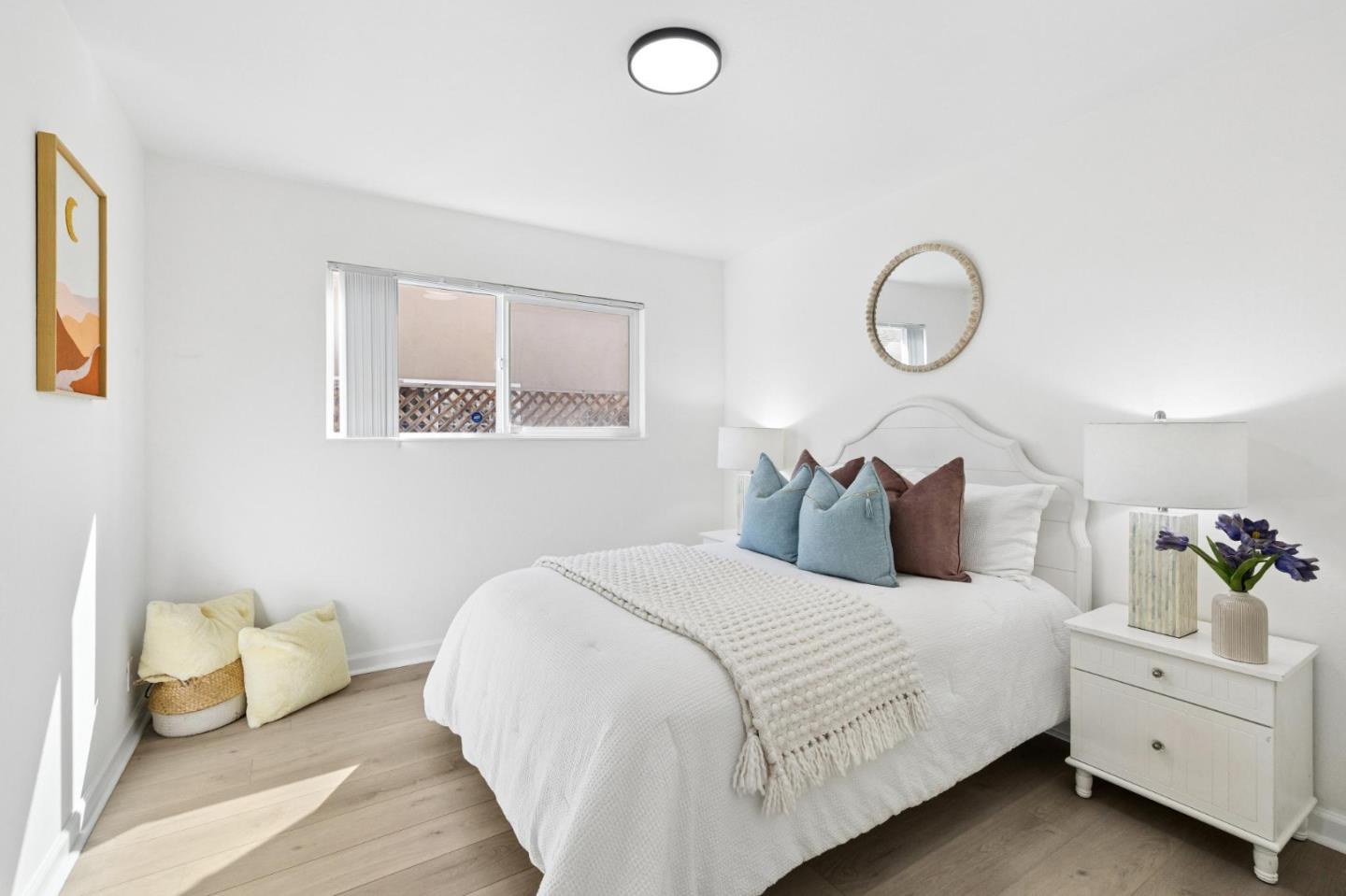 3158 Balmoral DR