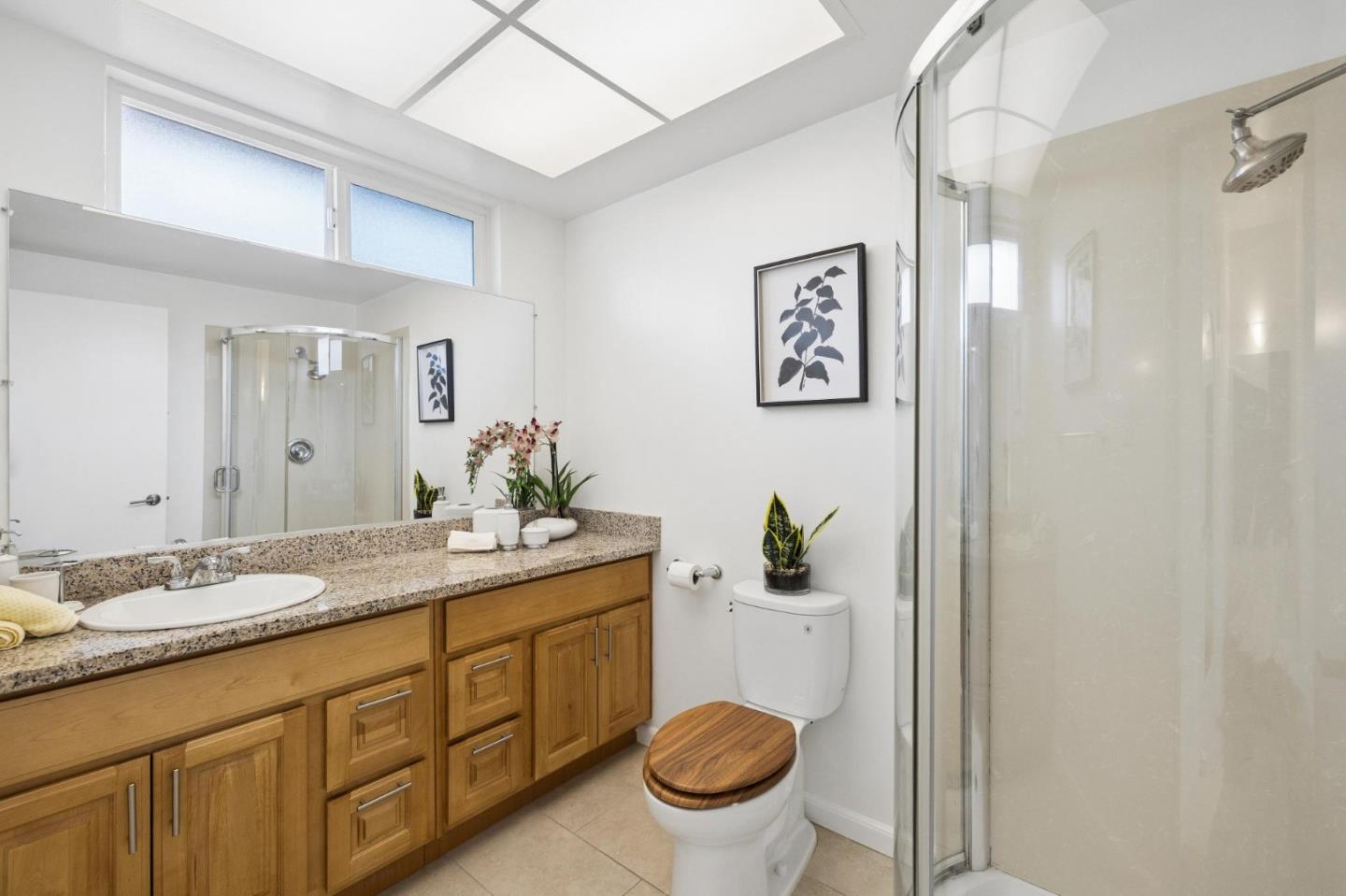 3158 Balmoral DR