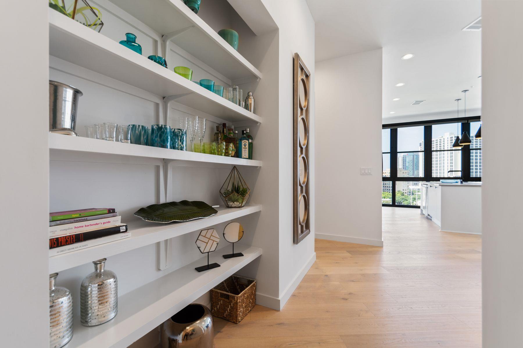 800 Embassy DR # 525