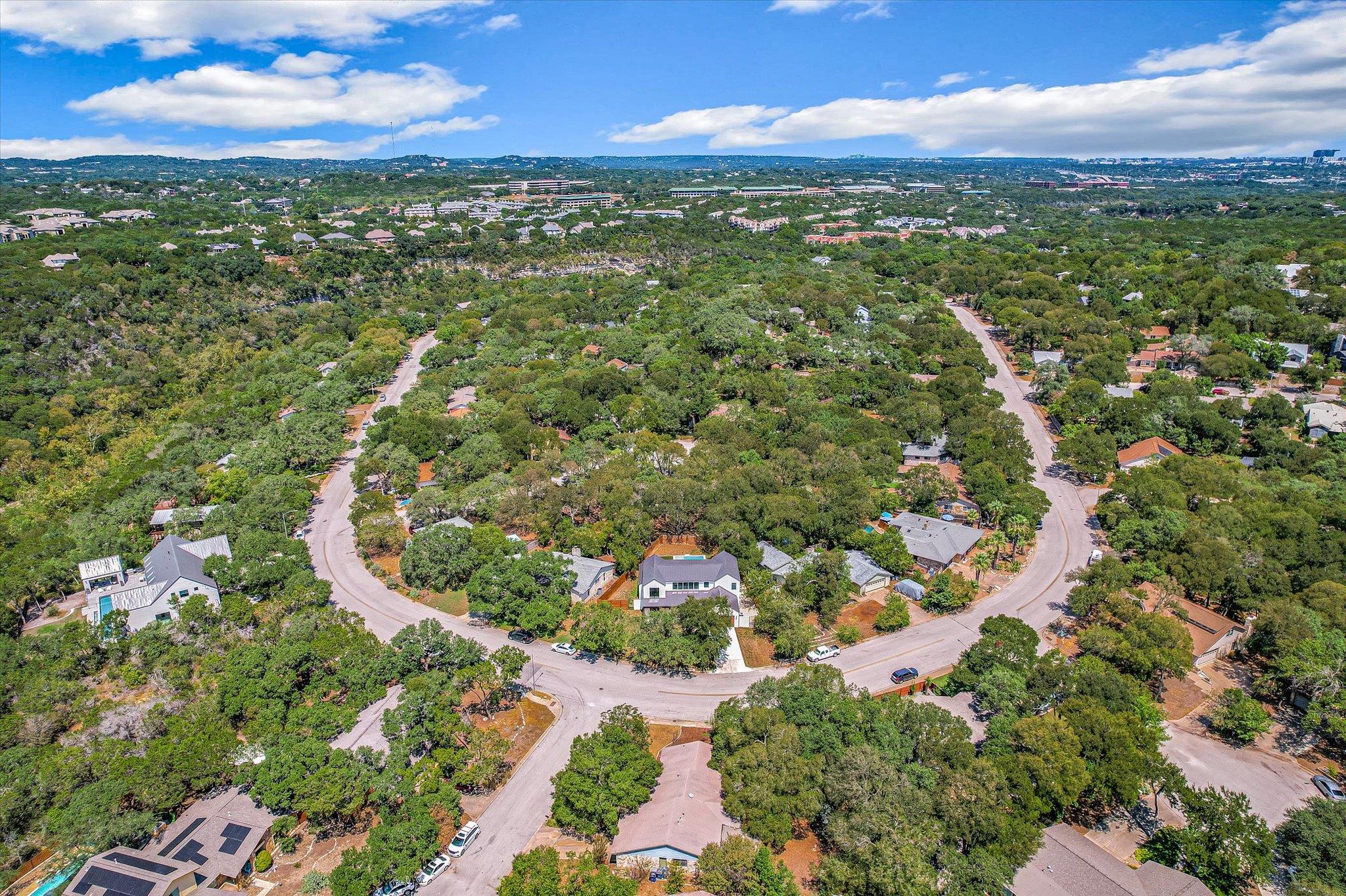 2801 HORSESHOE BEND CV