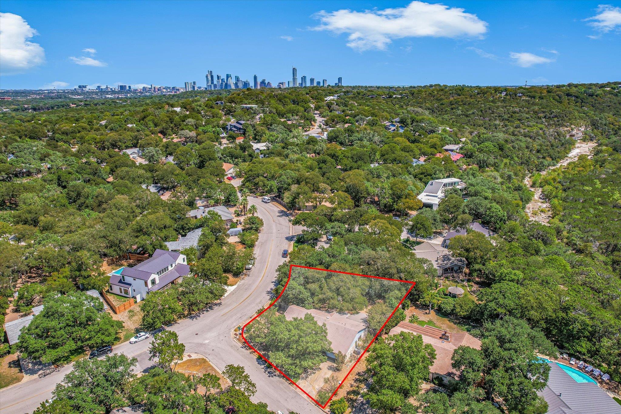 2801 HORSESHOE BEND CV