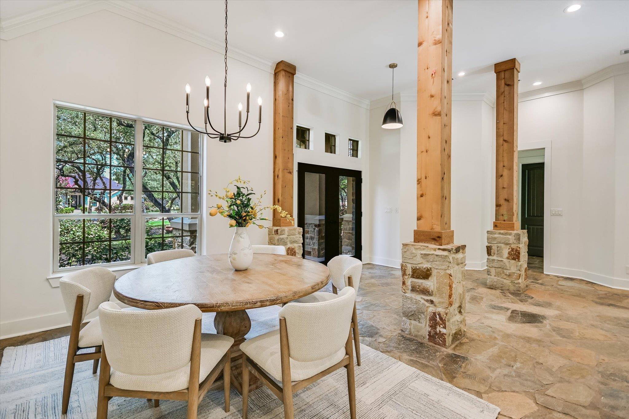 228 Neal DR