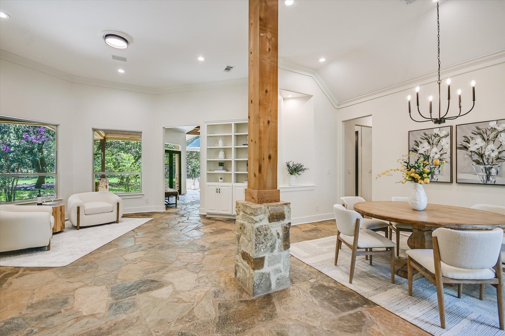 228 Neal DR