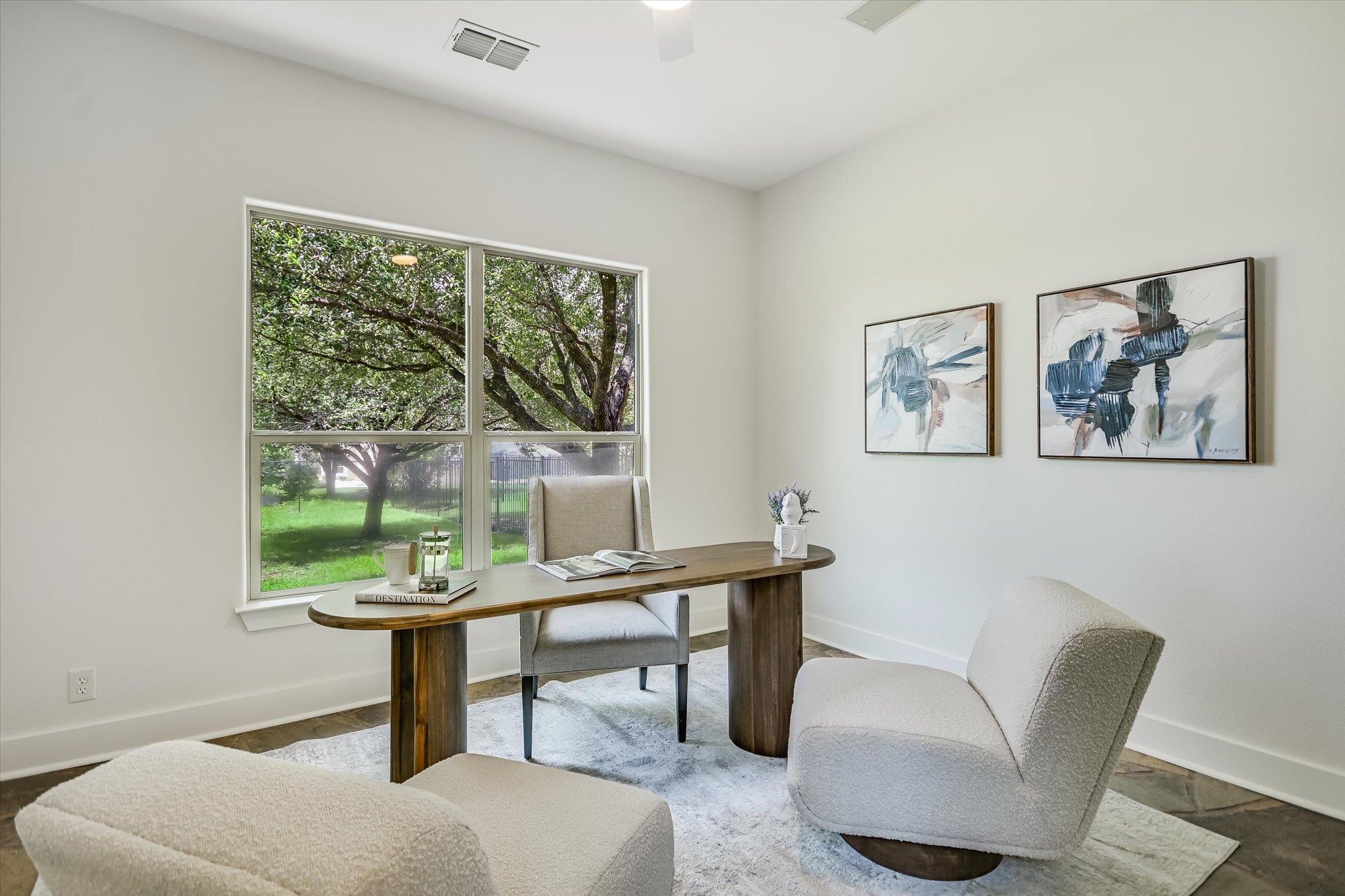 228 Neal DR