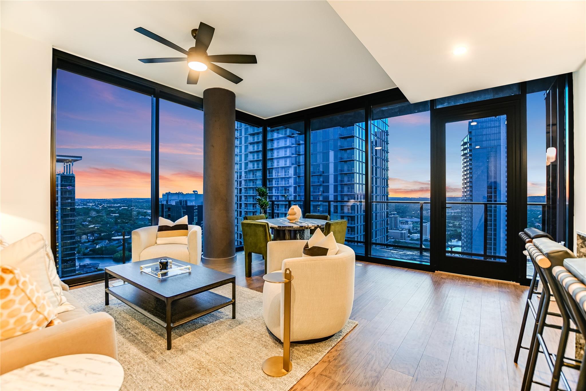 84 East Ave # 3909