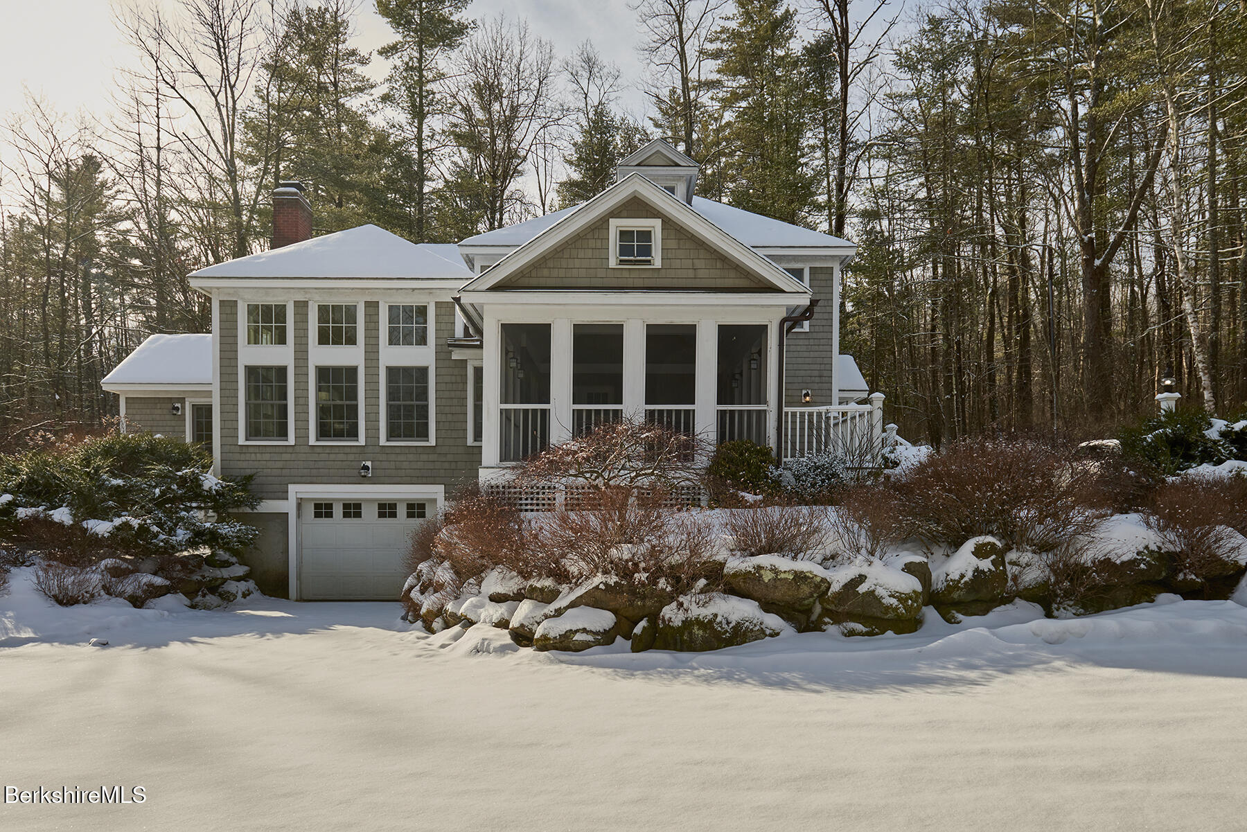 8 Bean Hill Rd