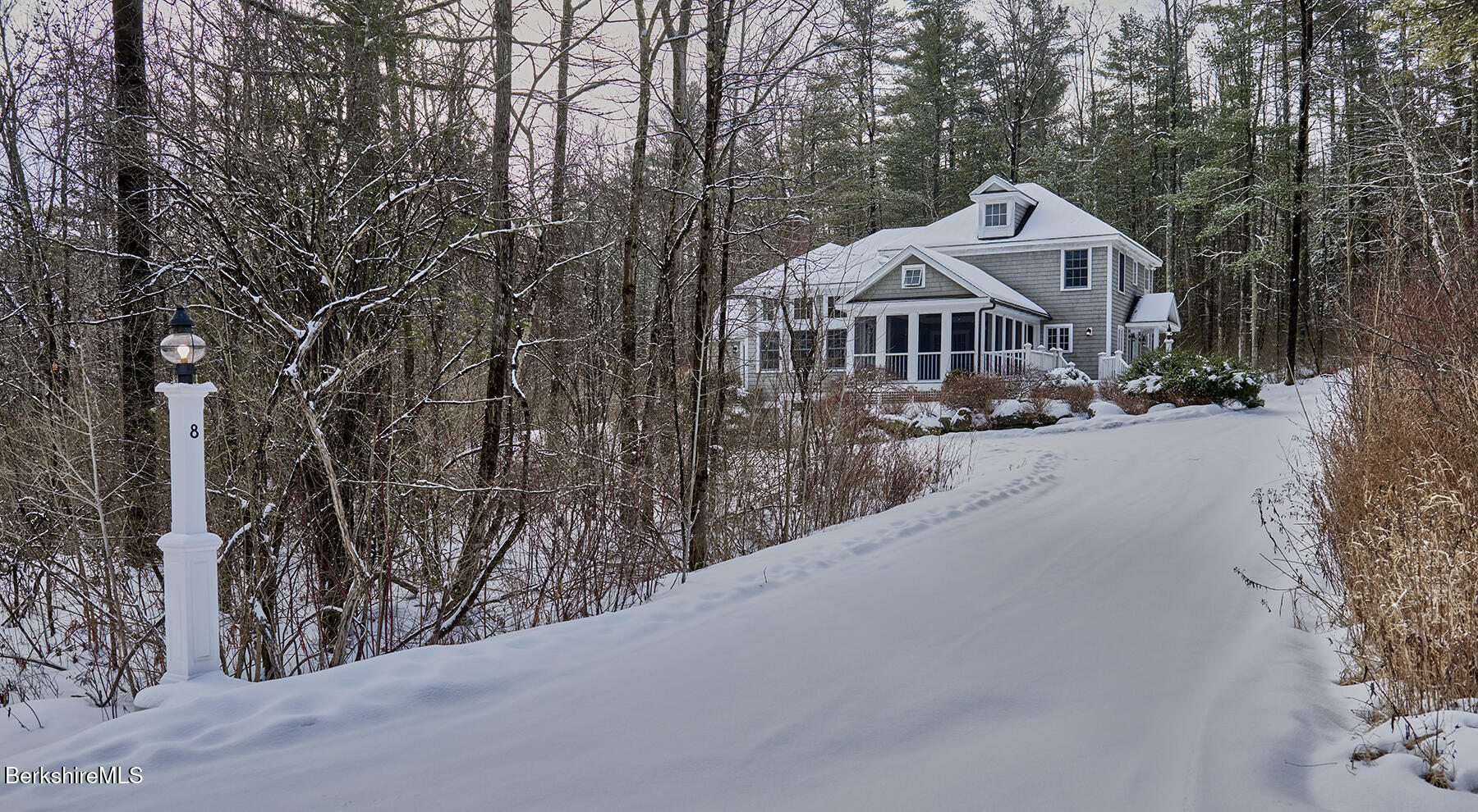 8 Bean Hill Rd