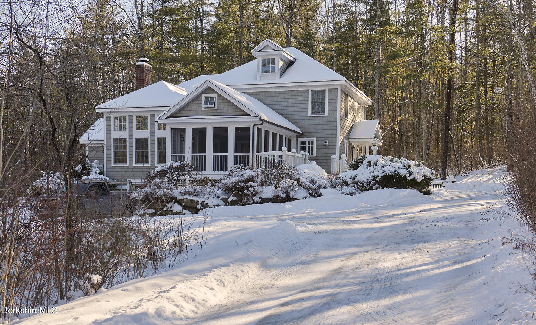 8 Bean Hill Rd