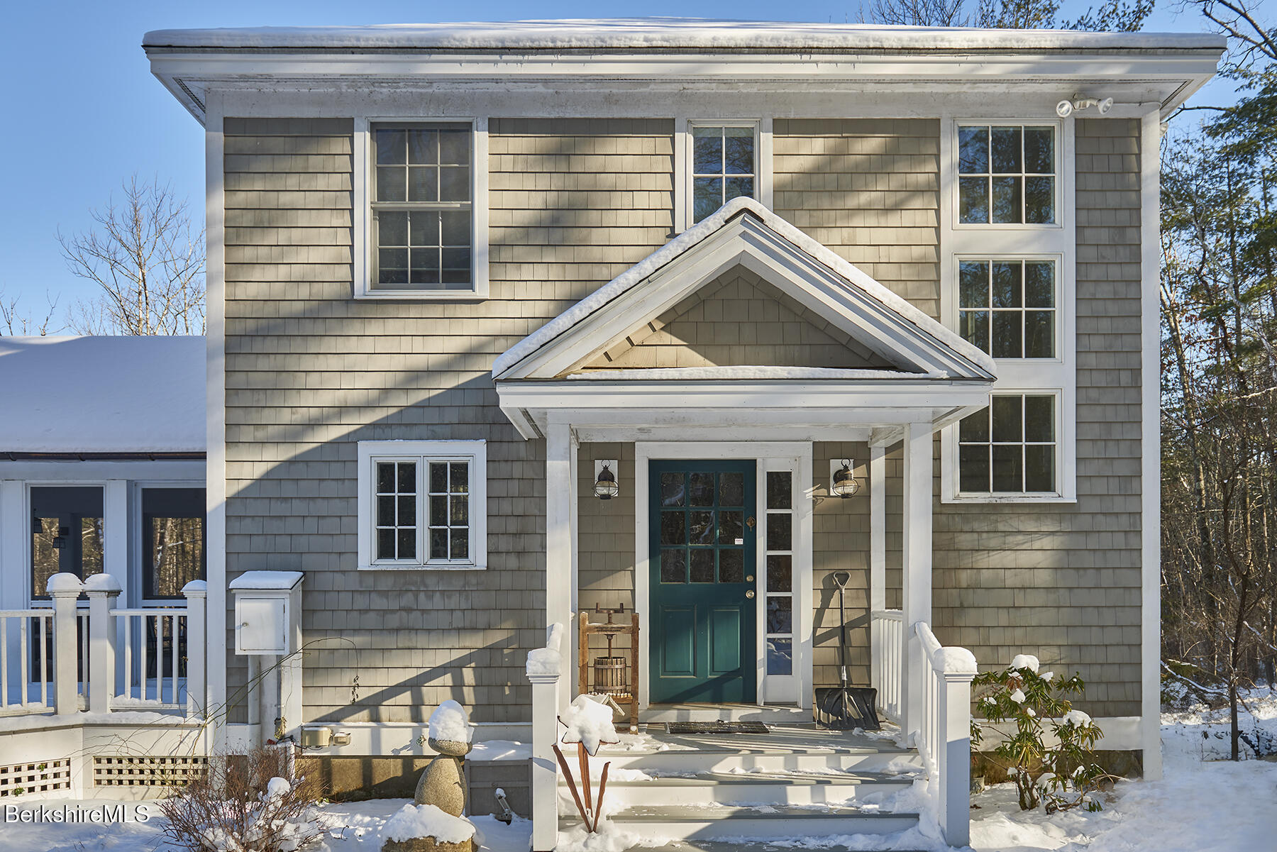 8 Bean Hill Rd