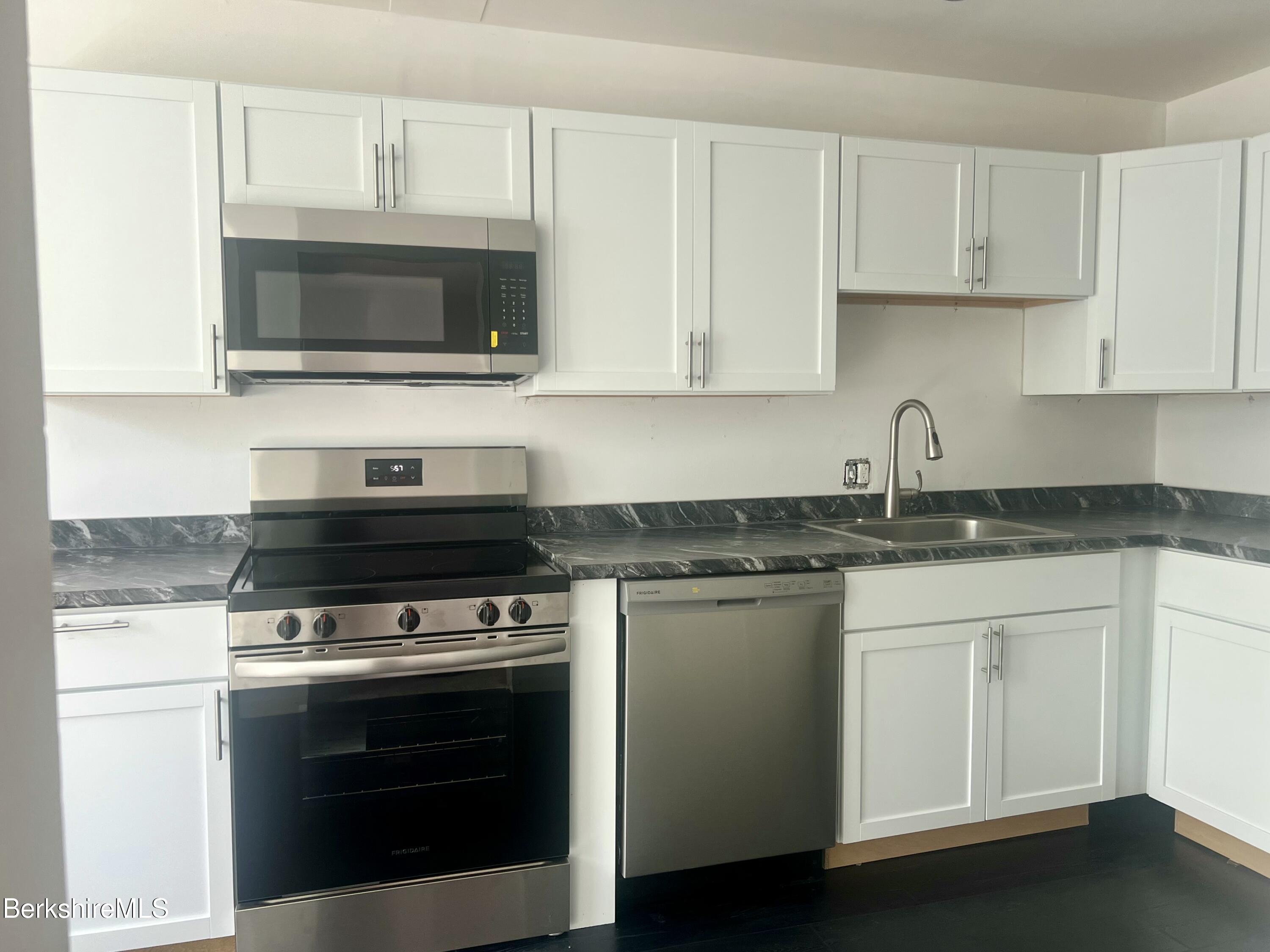 260 Pittsfield Rd, B-5