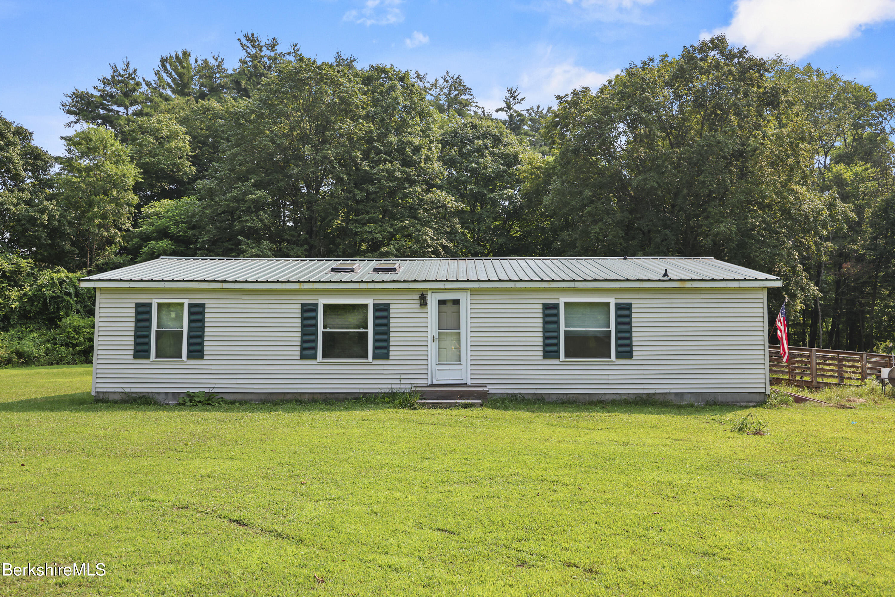 2170 Canaan Southfield Rd