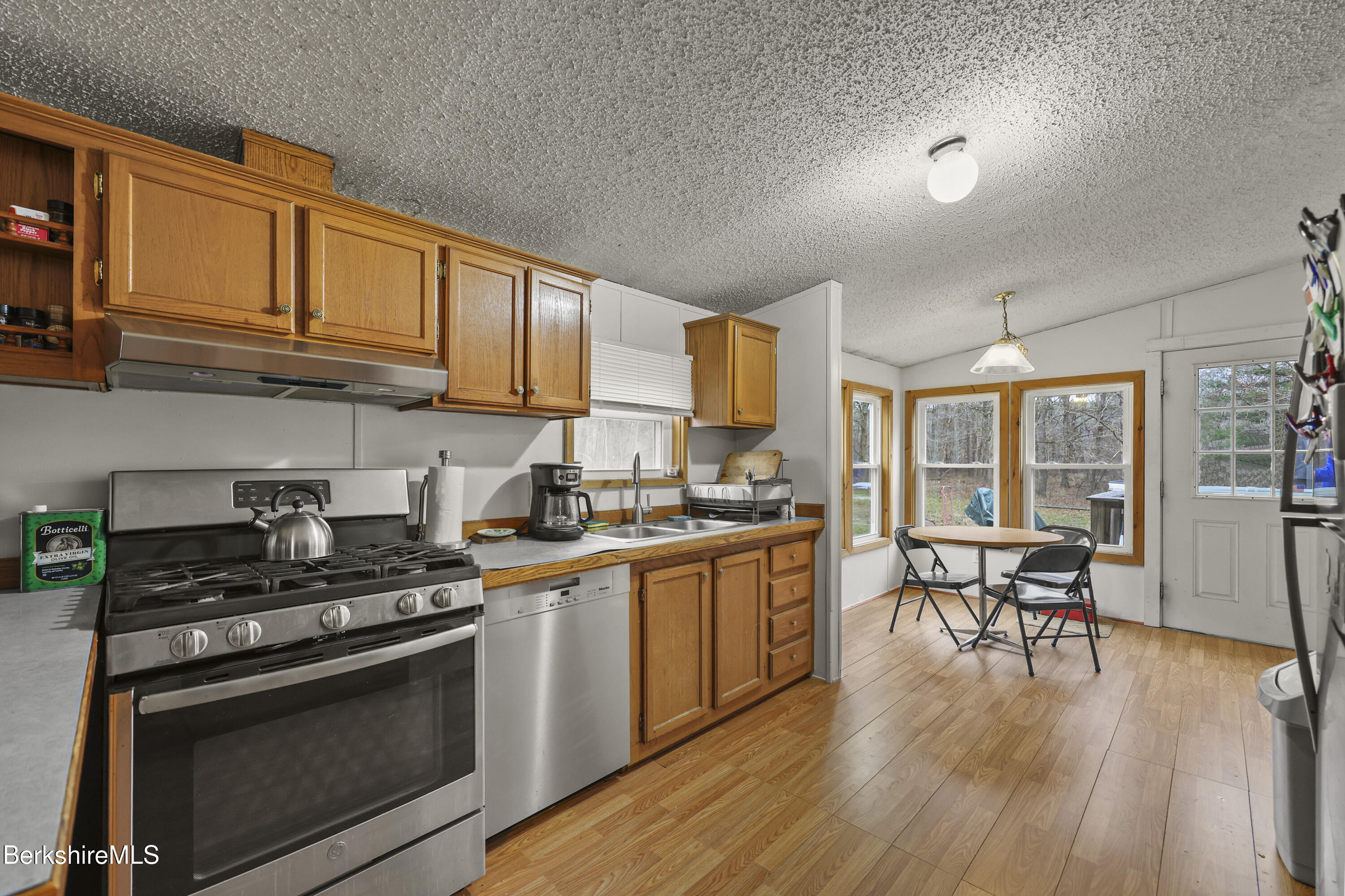 2170 Canaan Southfield Rd