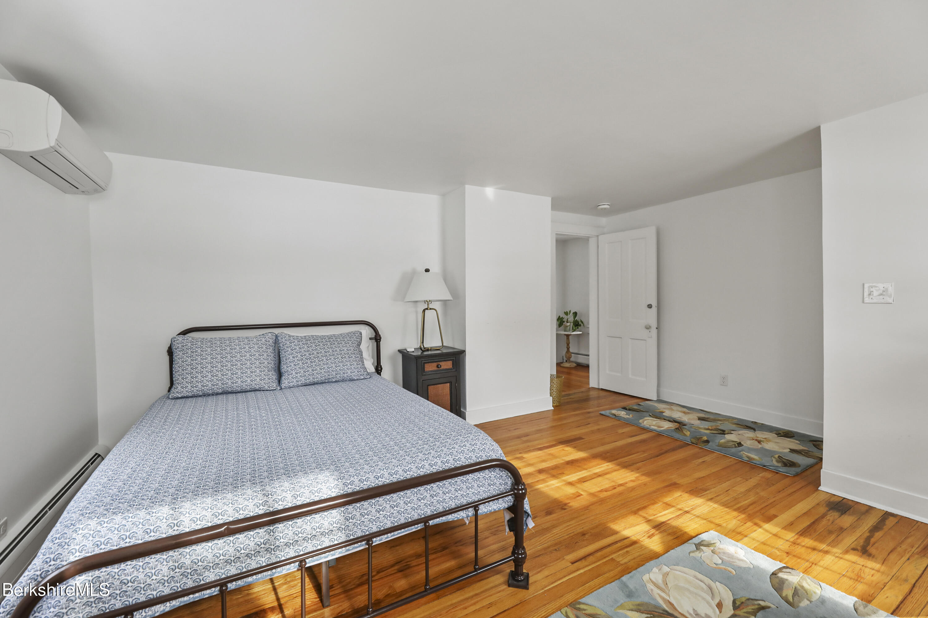 7 Park St, Stockbridge