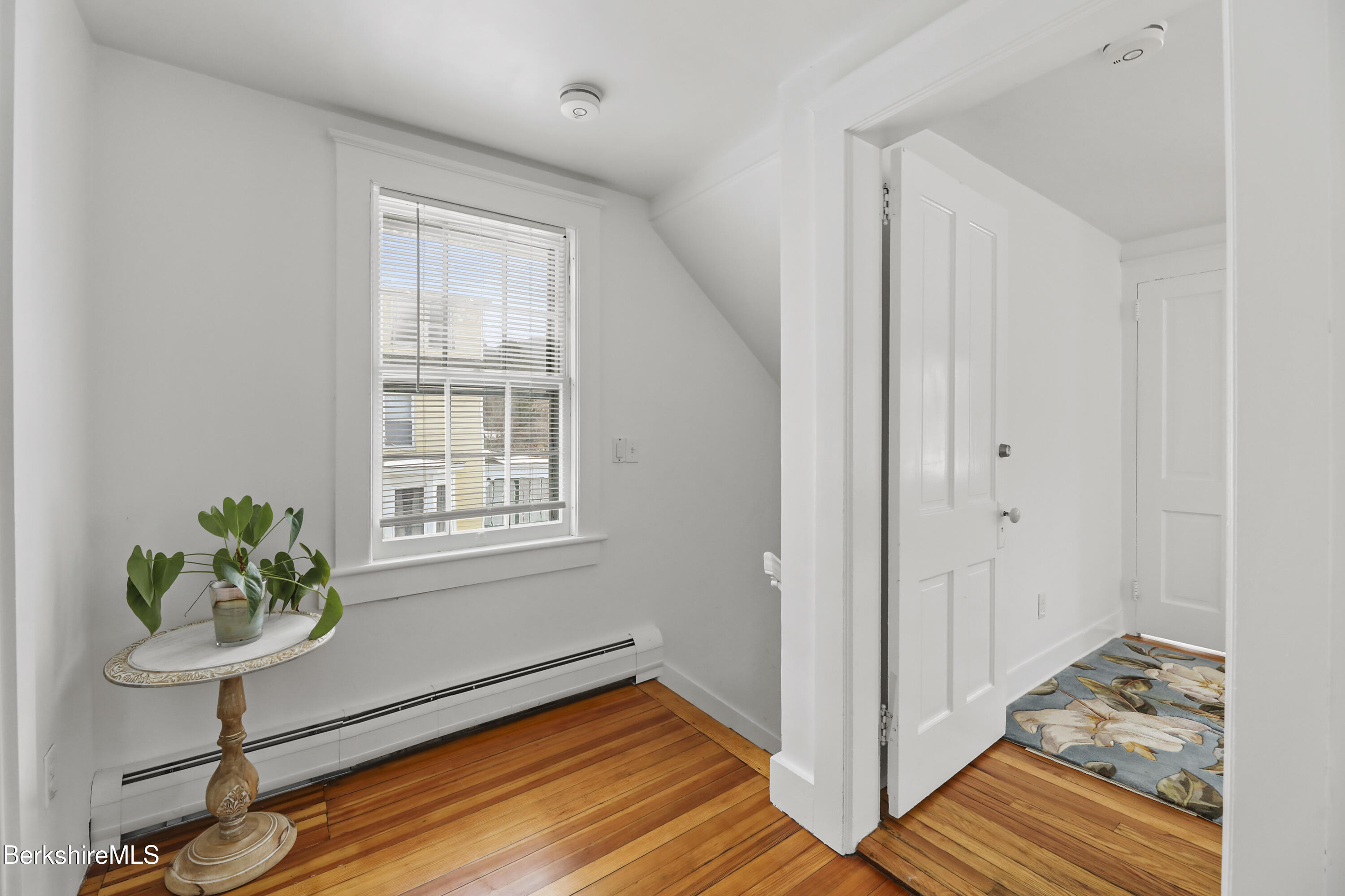 7 Park St, Stockbridge