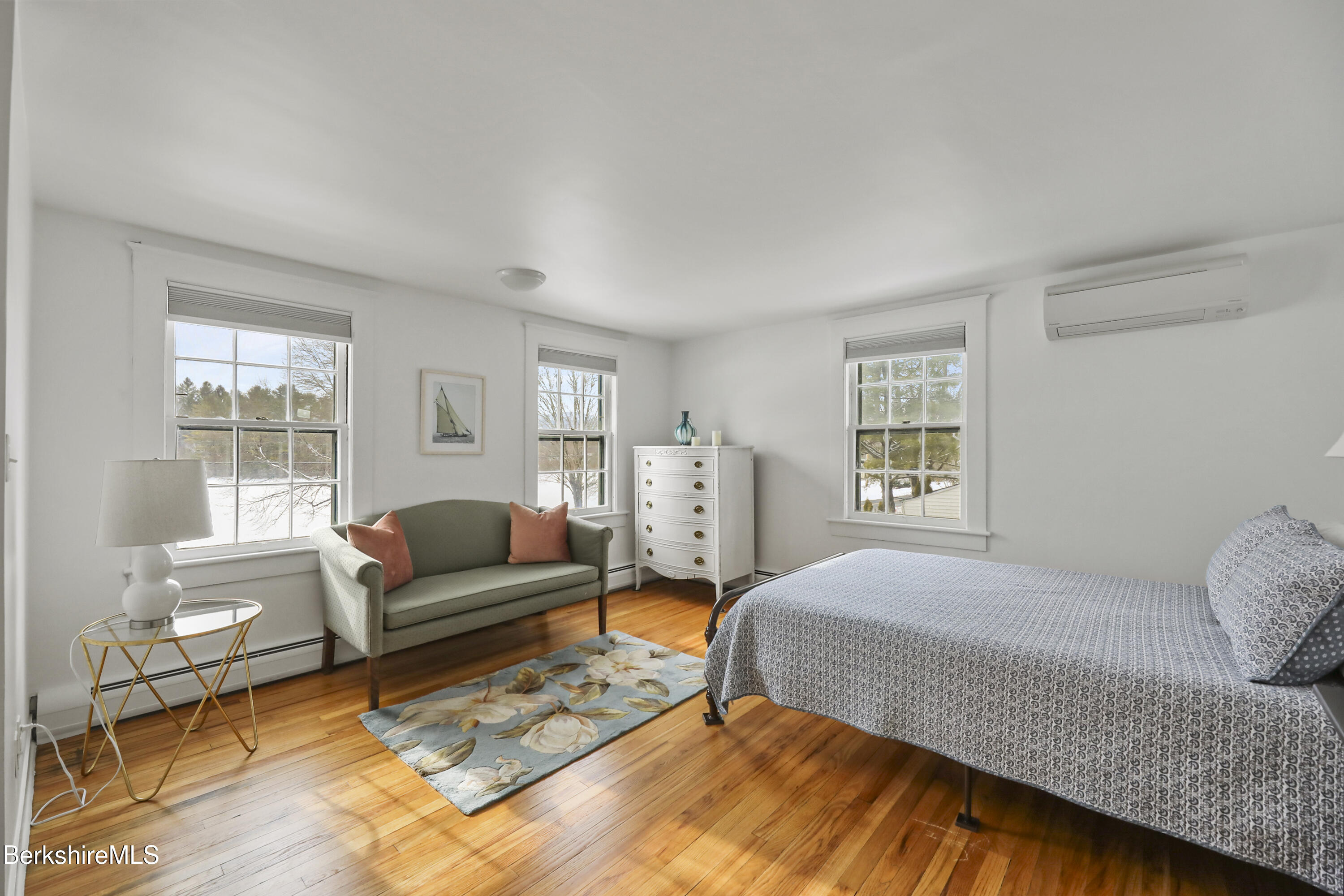 7 Park St, Stockbridge