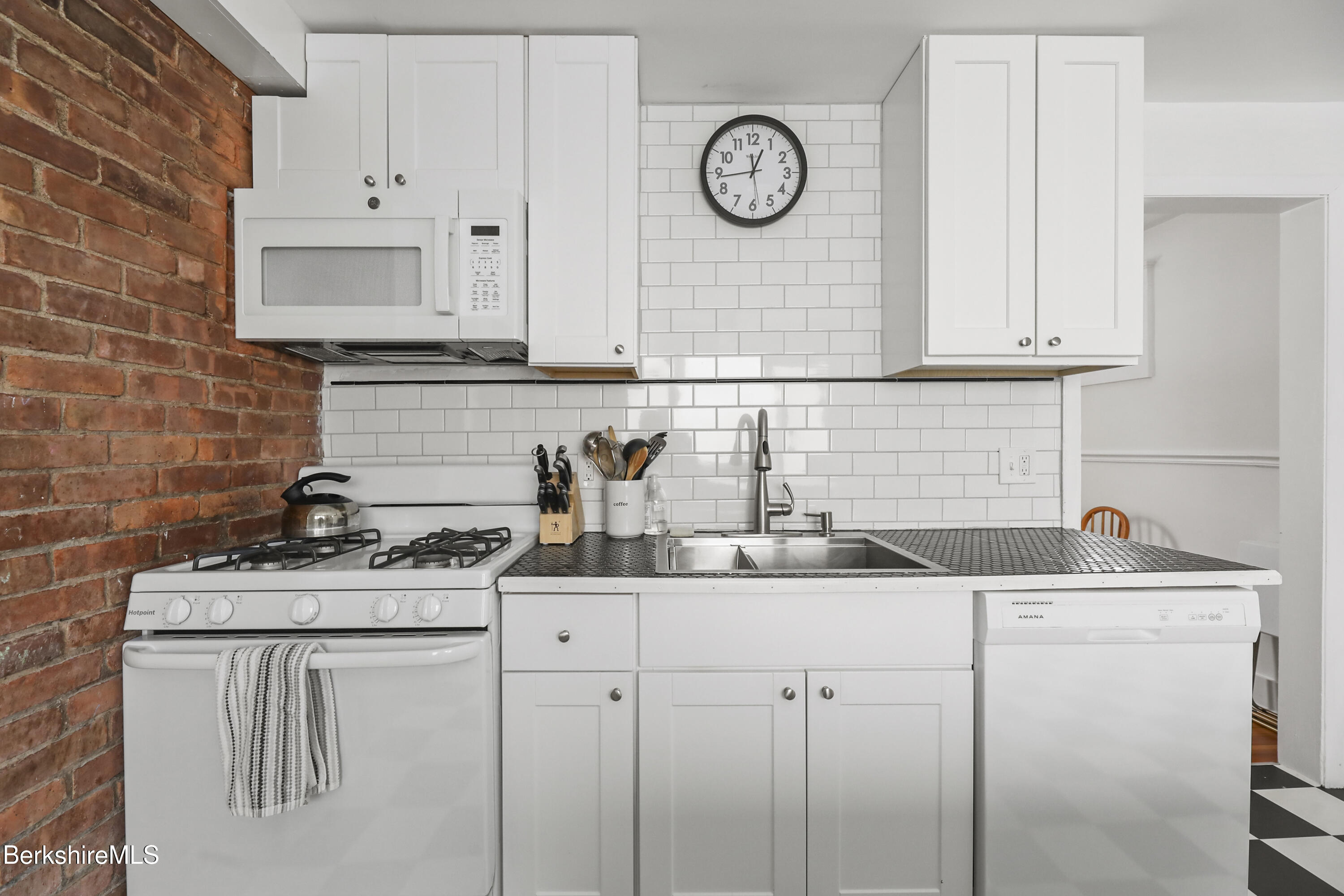 7 Park St, Stockbridge