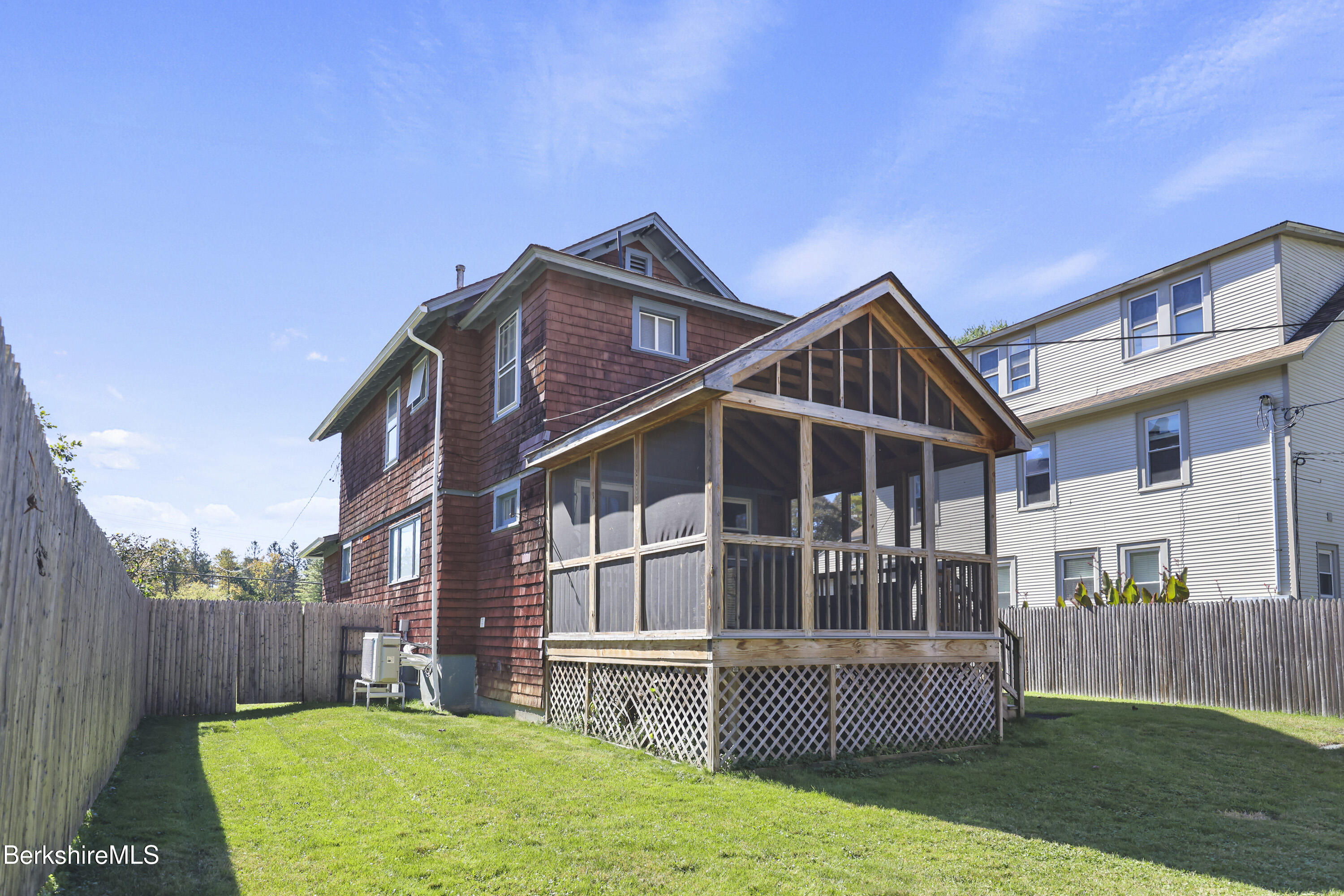 7 Park St, Stockbridge