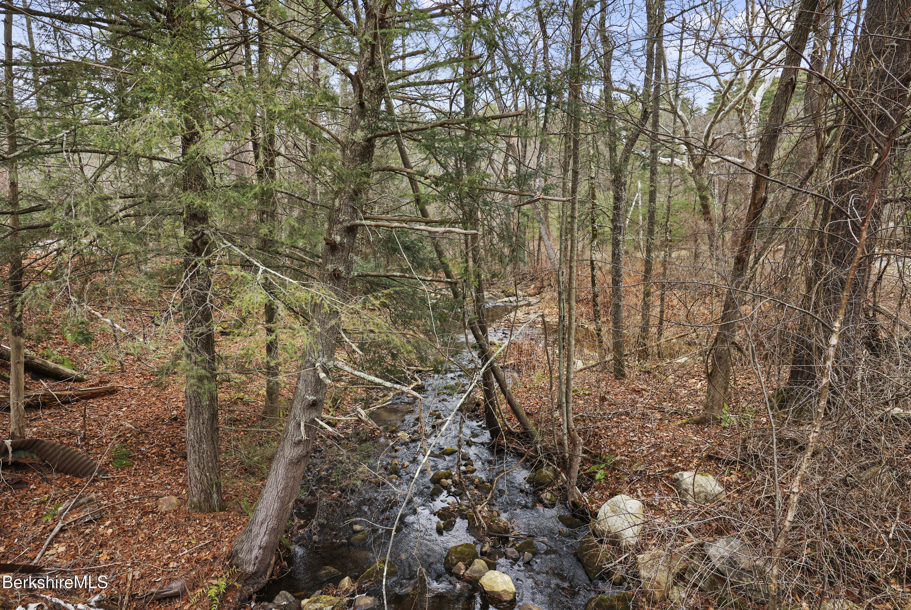 194 Canaan Southfield Rd