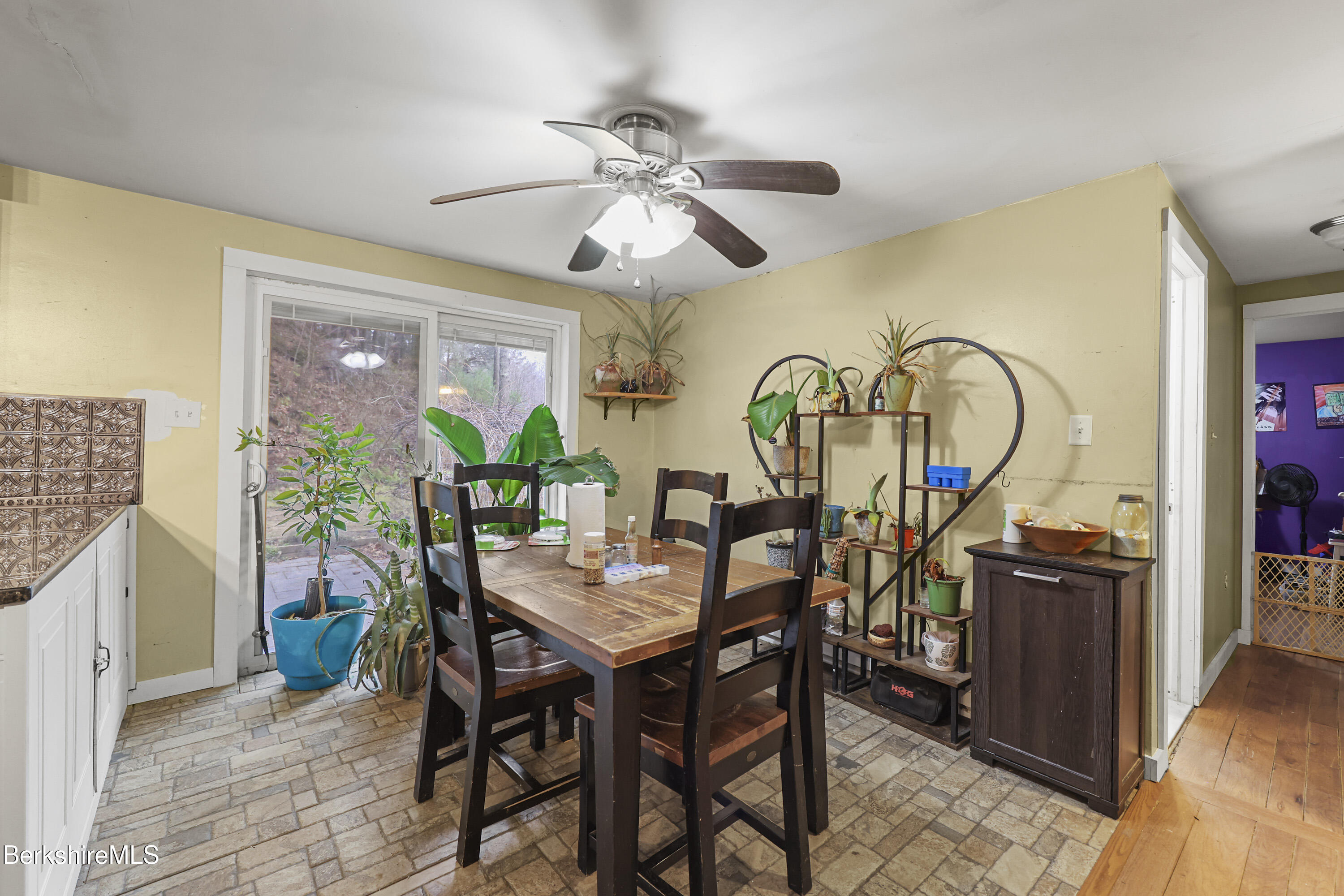 194 Canaan Southfield Rd