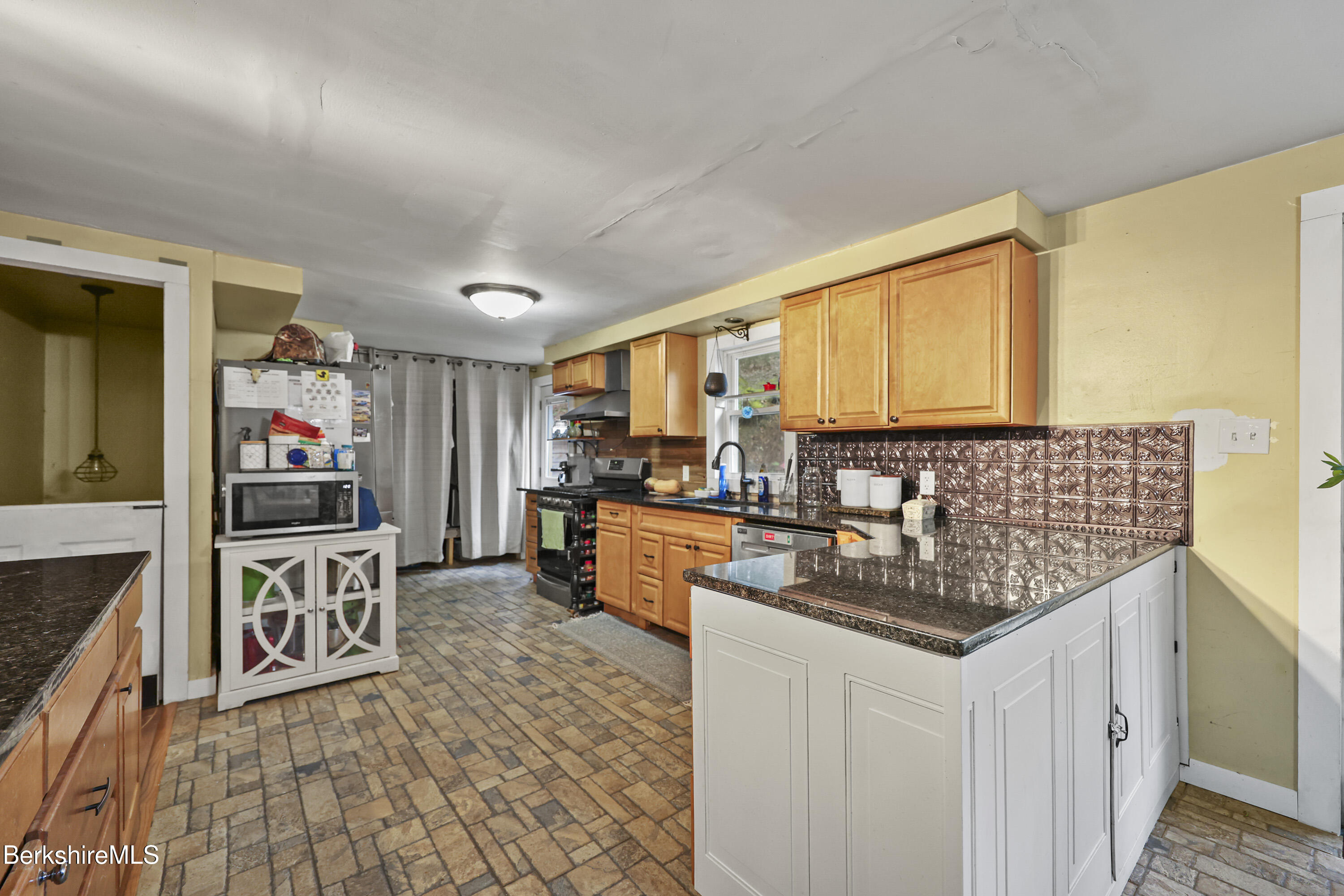 194 Canaan Southfield Rd