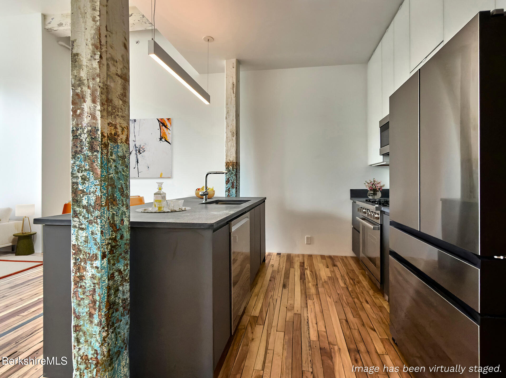 520 State Rd 208
