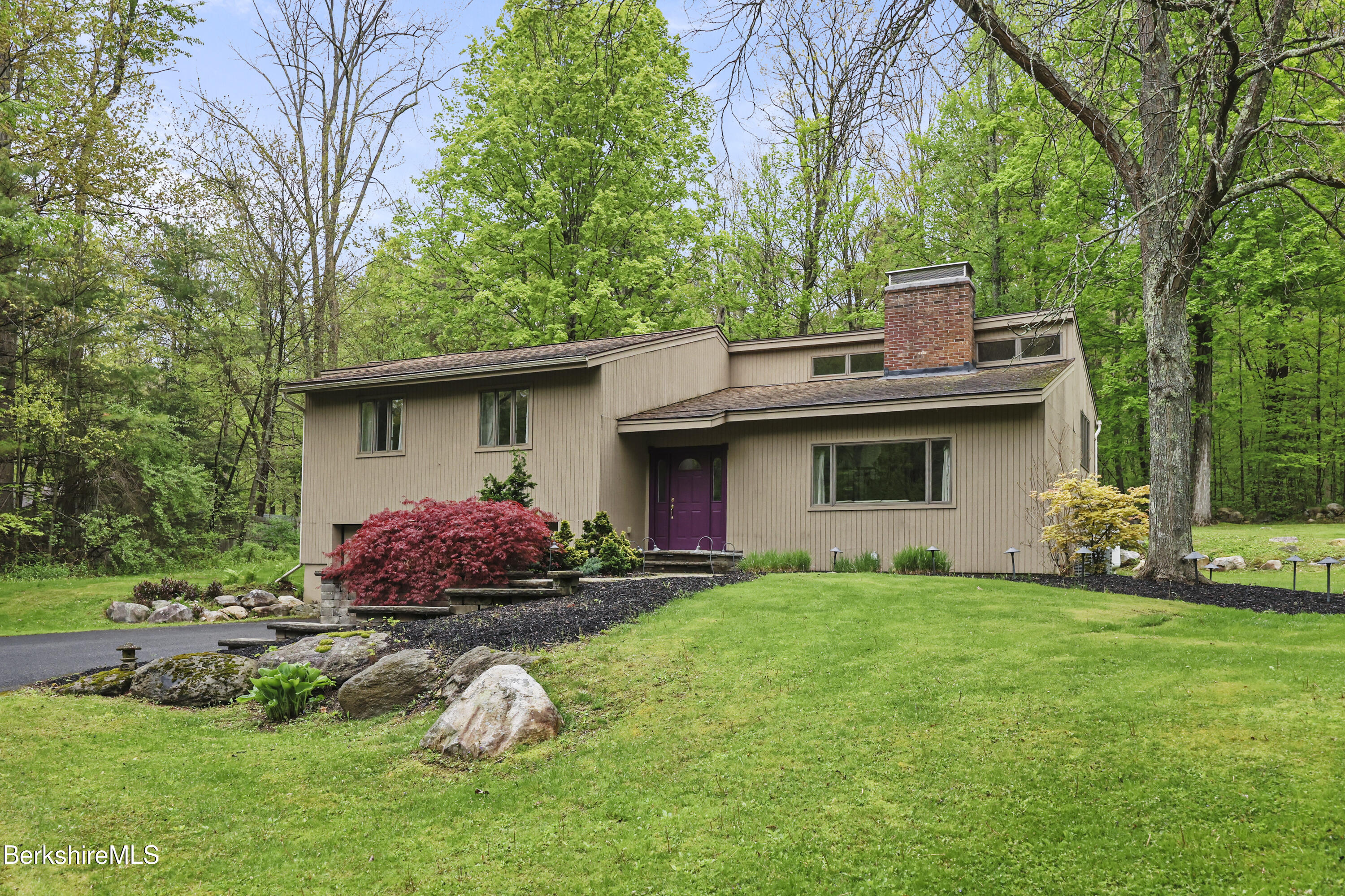 1862 Home Rd