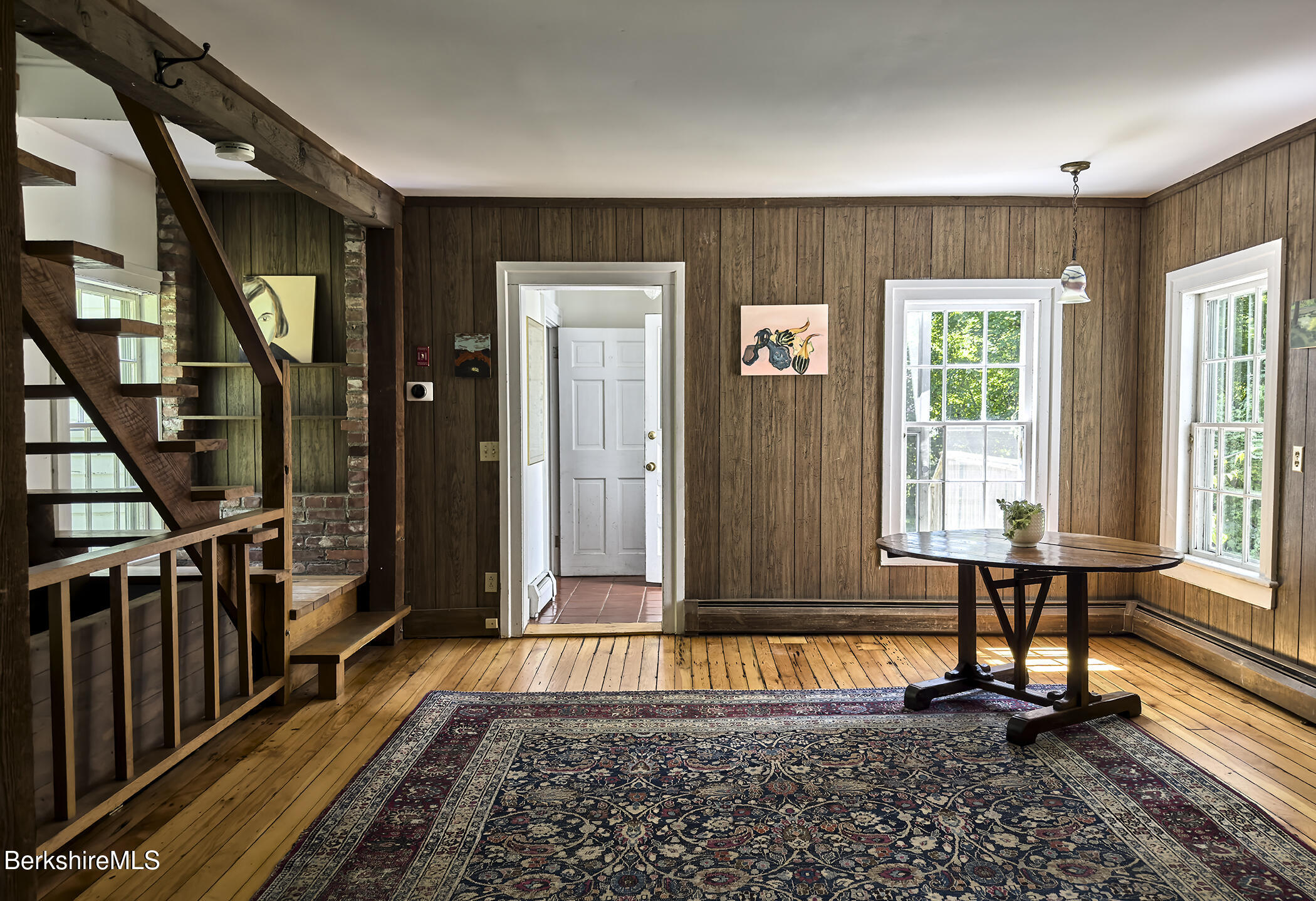 10 Prospect Hill Rd
