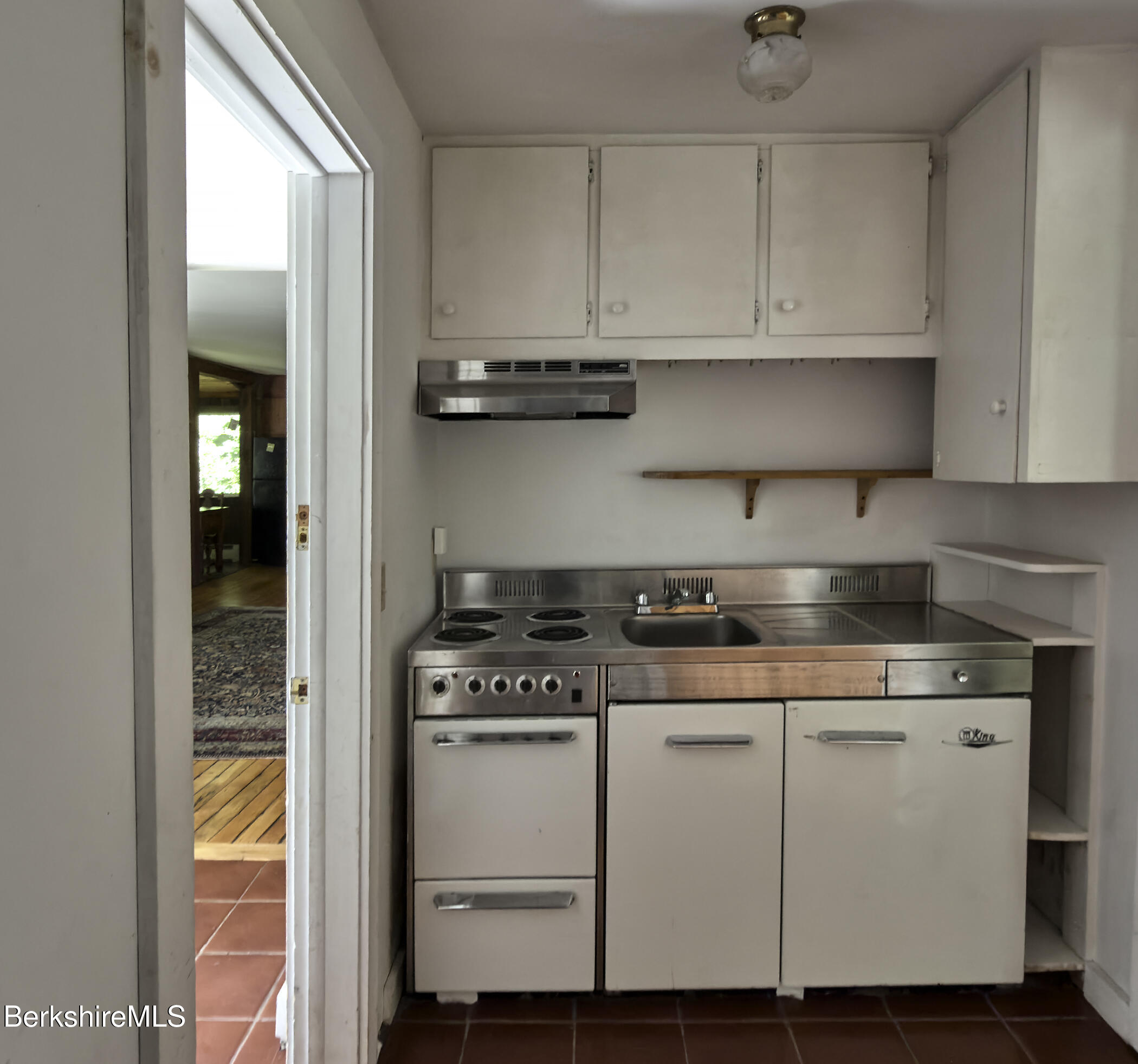 10 Prospect Hill Rd