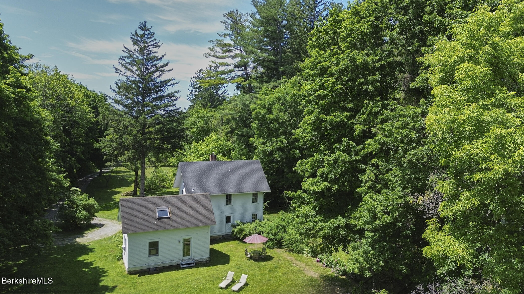 10 Prospect Hill Rd