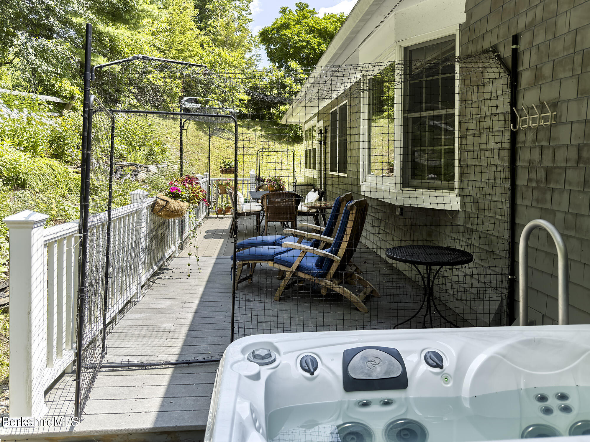 11 Prospect Hill Rd ,#8