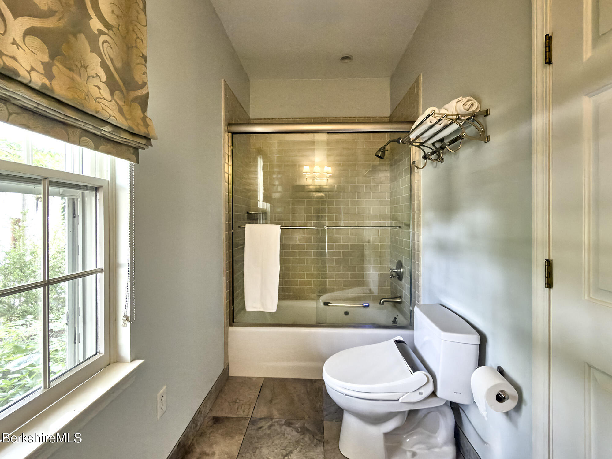 11 Prospect Hill Rd ,#8