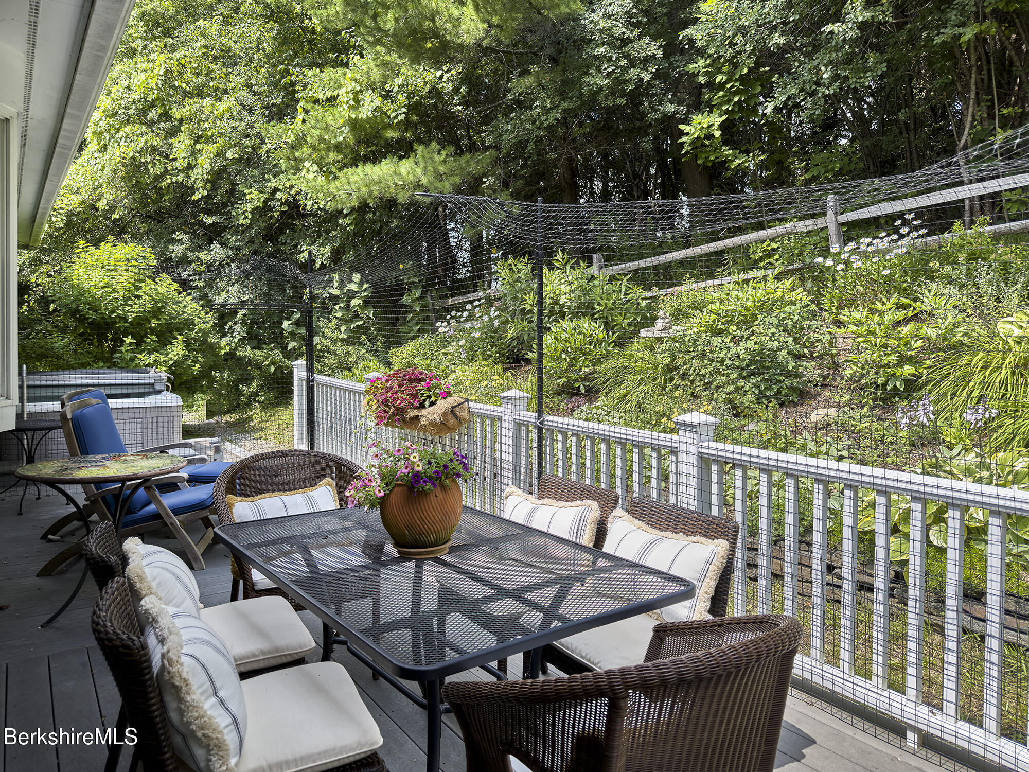 11 Prospect Hill Rd ,#8