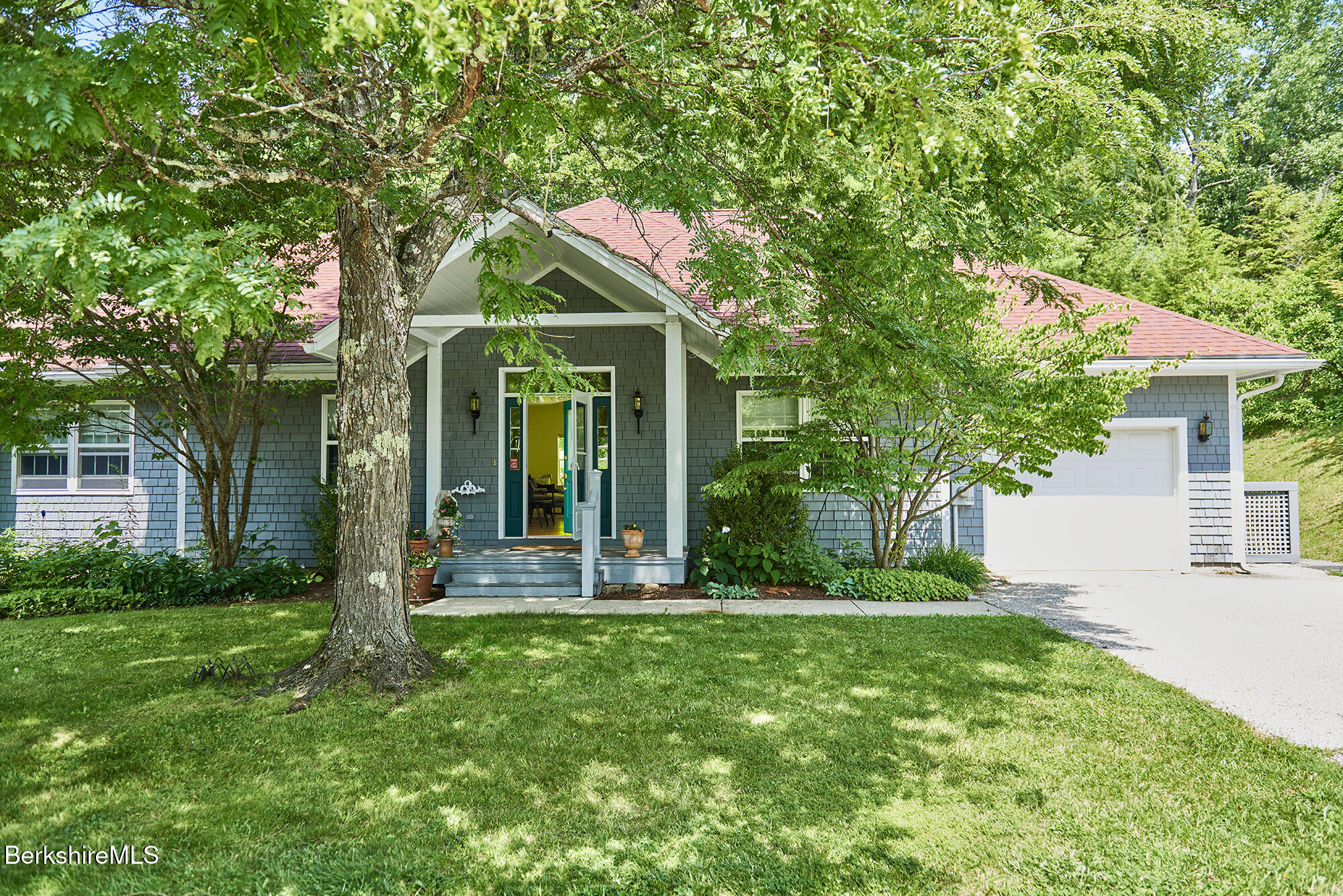 11 Prospect Hill Rd ,#8