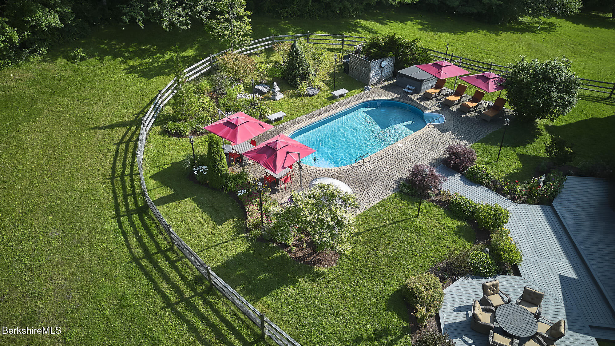 421 Swamp Rd