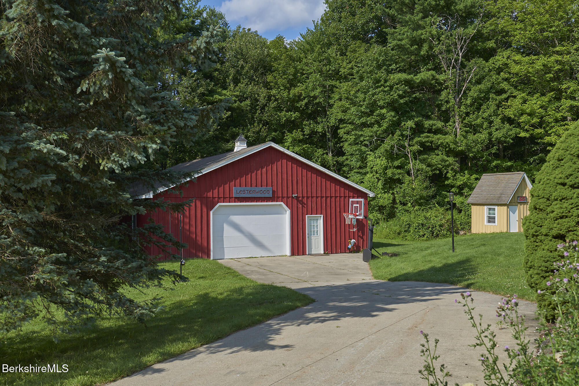 421 Swamp Rd