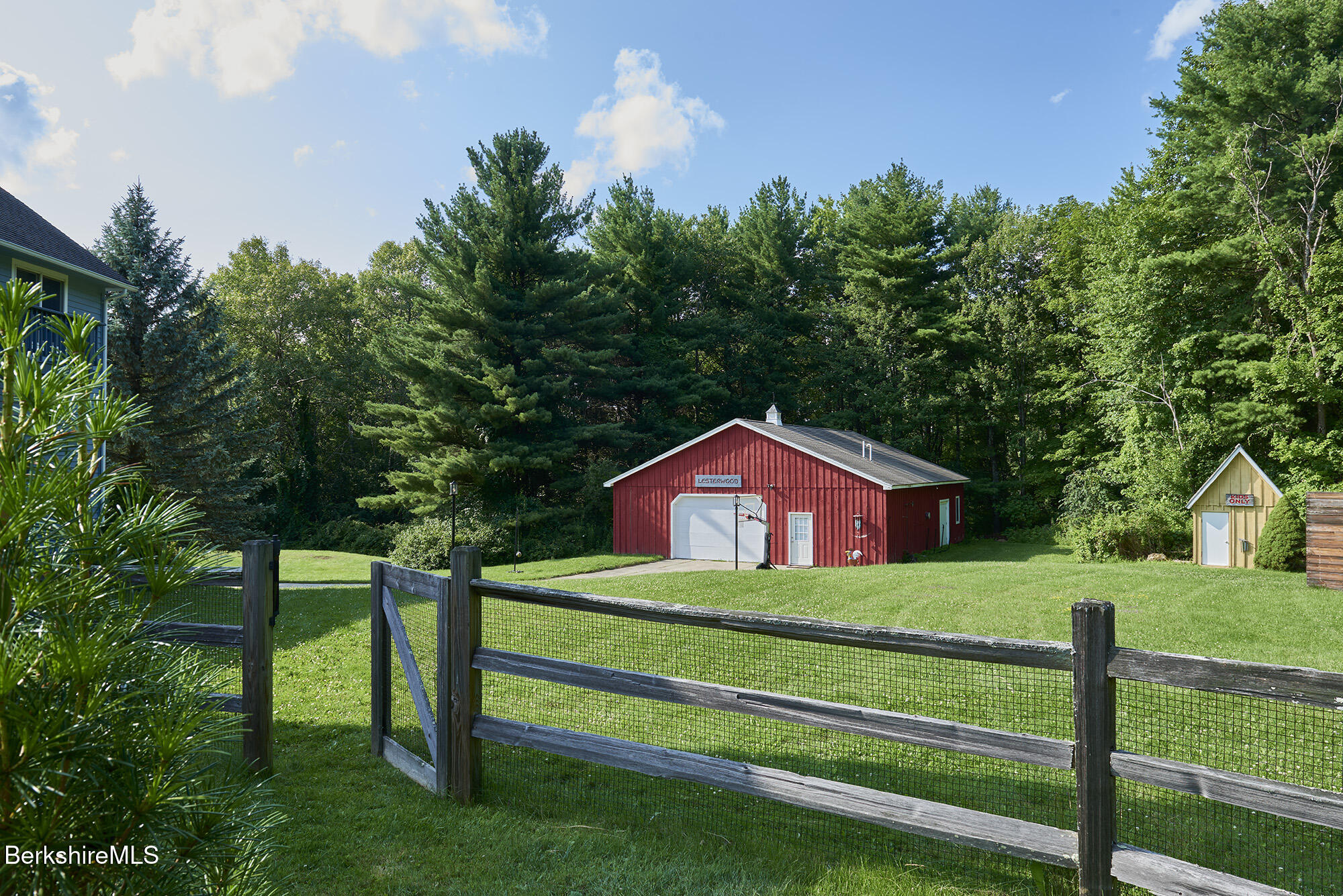 421 Swamp Rd