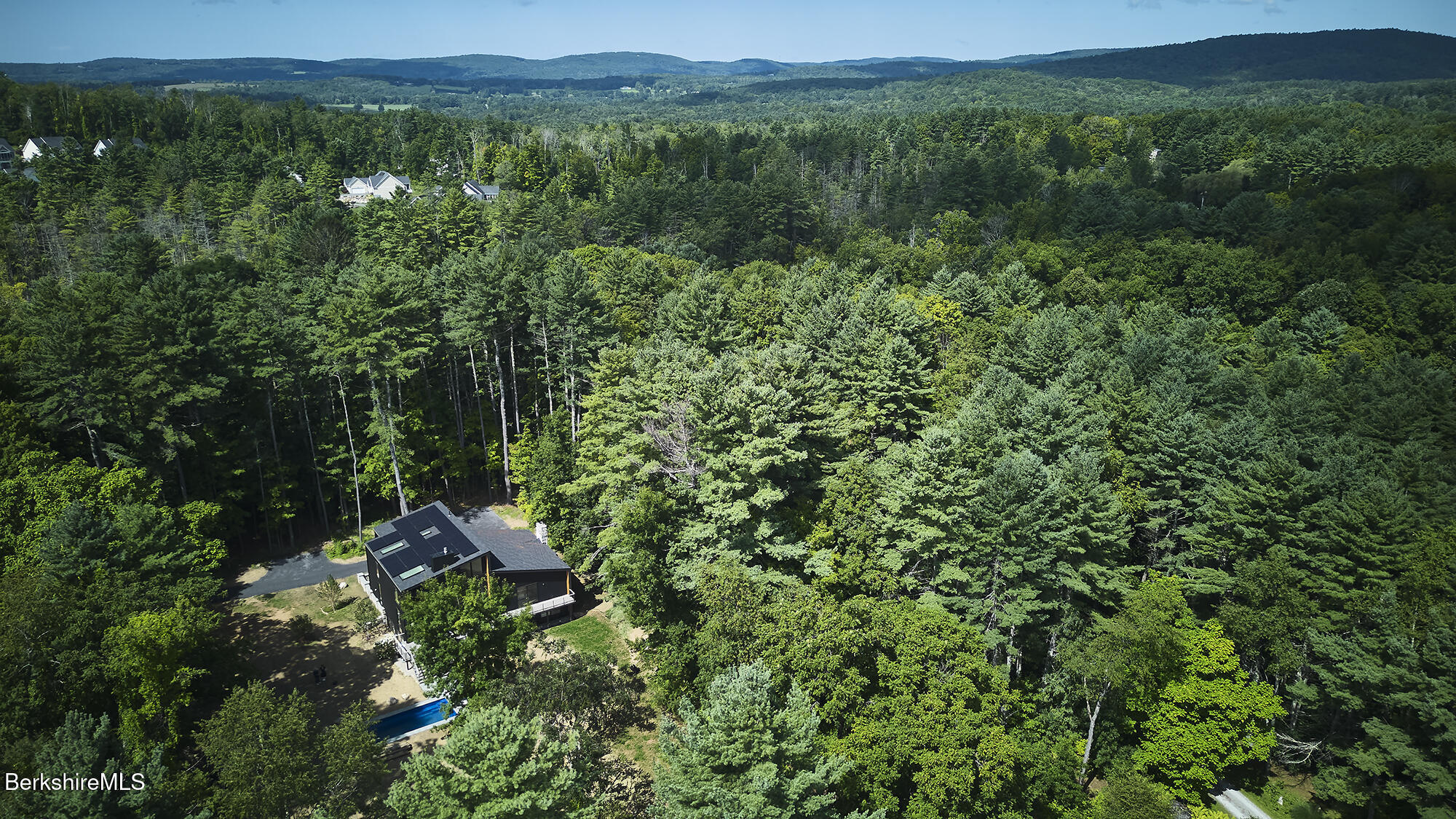 114 Christian Hill Rd