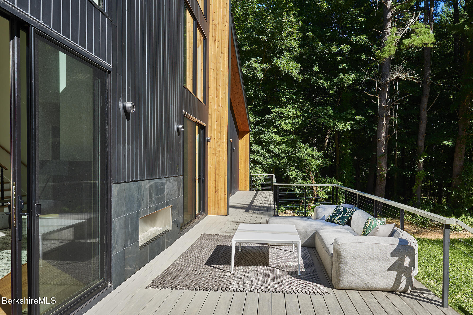 114 Christian Hill Rd