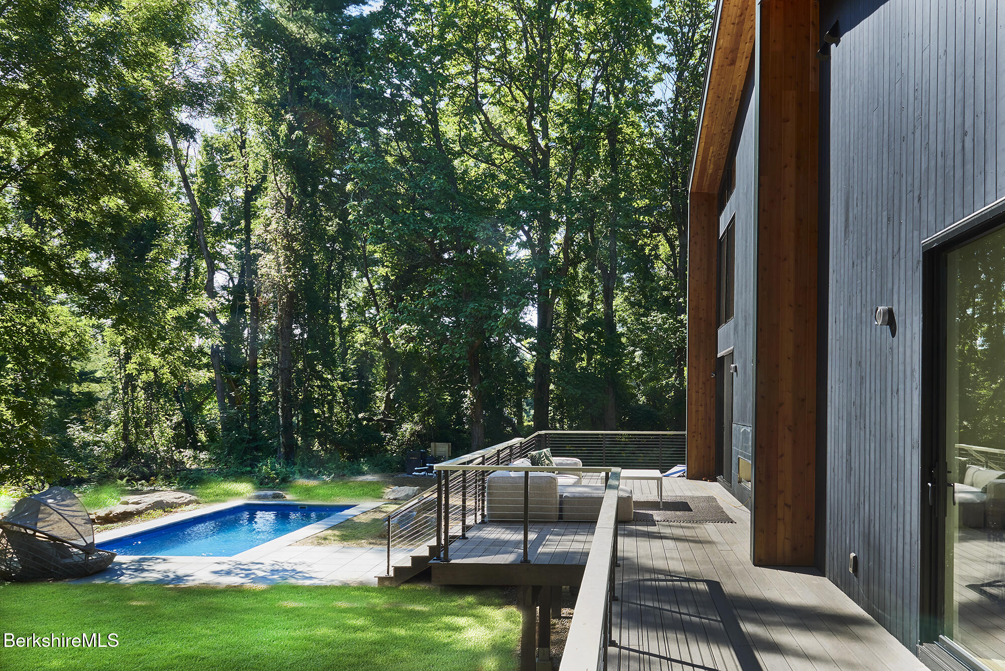 114 Christian Hill Rd
