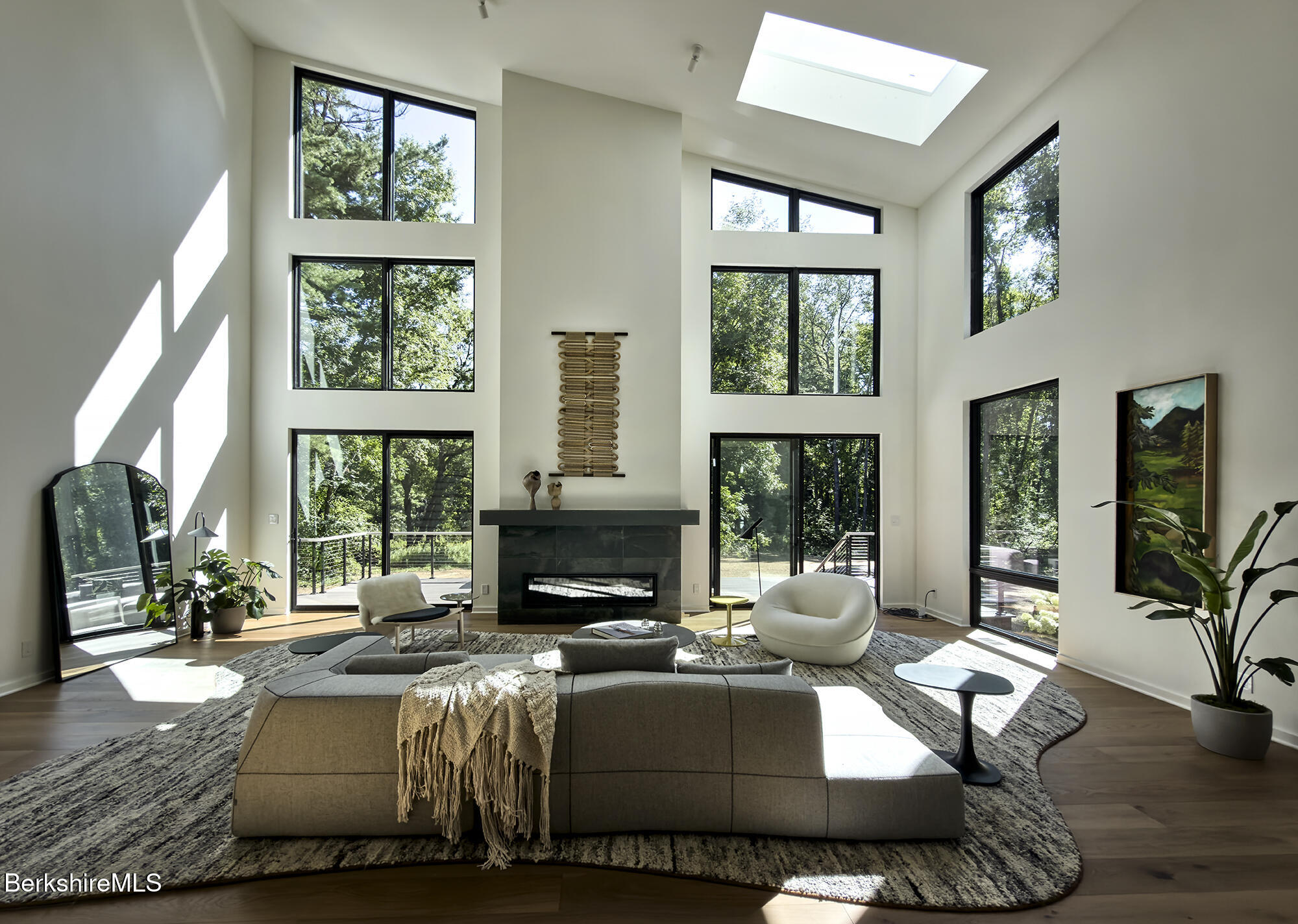 114 Christian Hill Rd